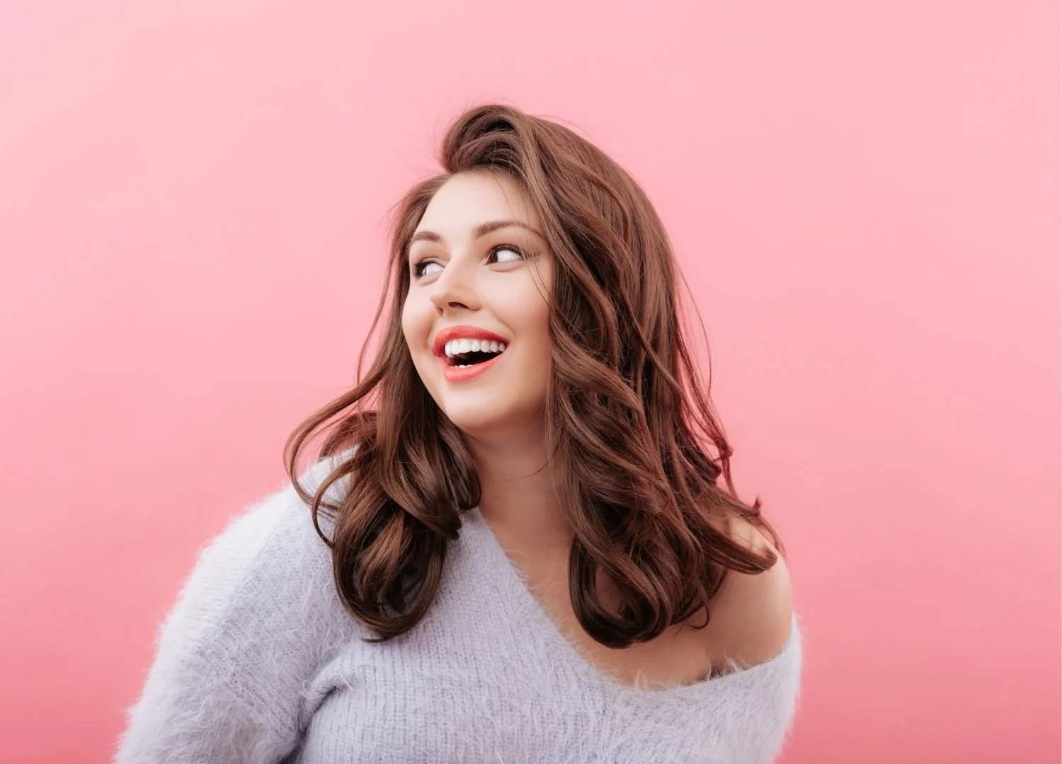Consejos de estilismo Plus Size: cómo potenciar tu silueta con estilo y seguridad