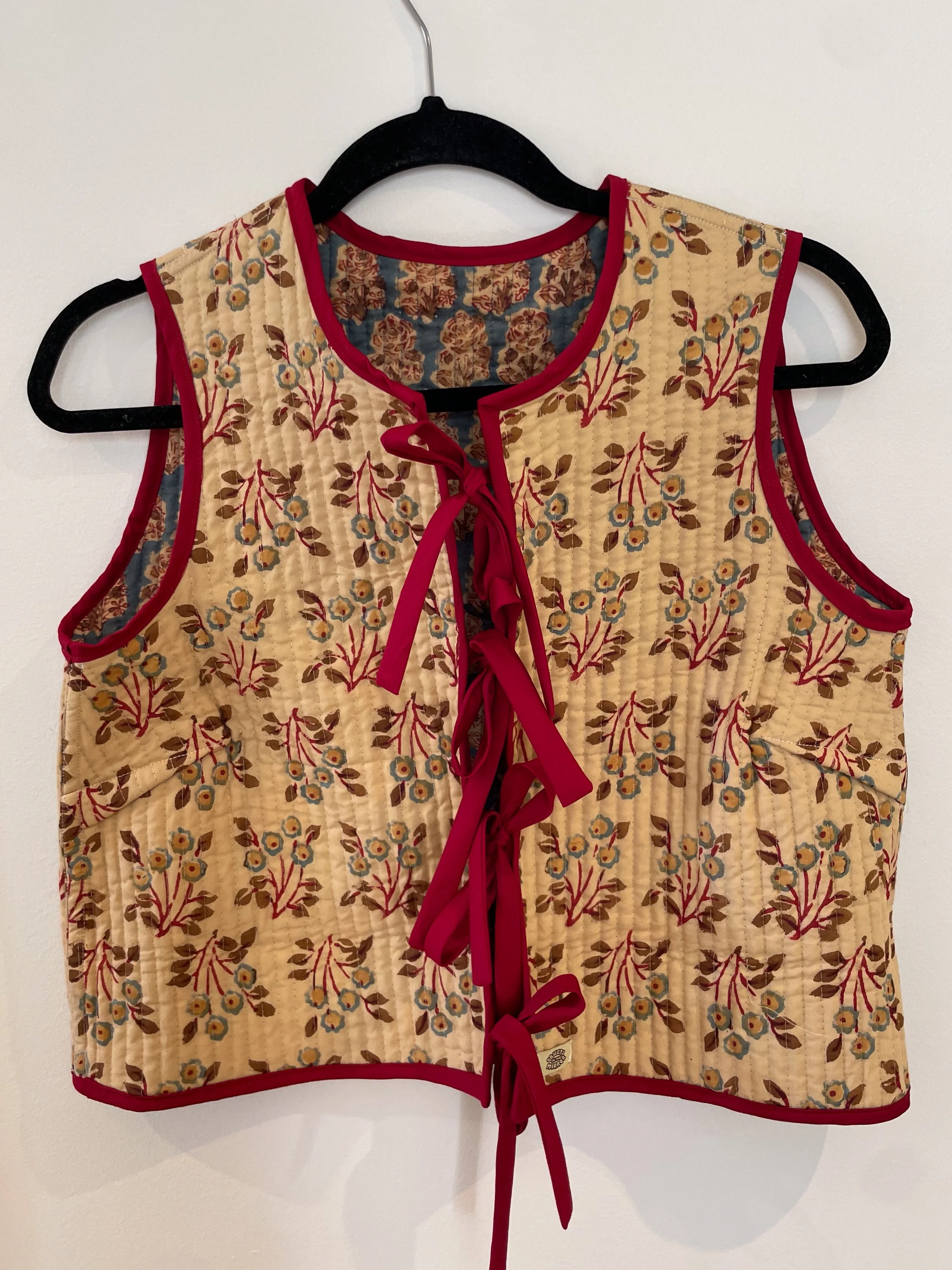 Front of reversible vest