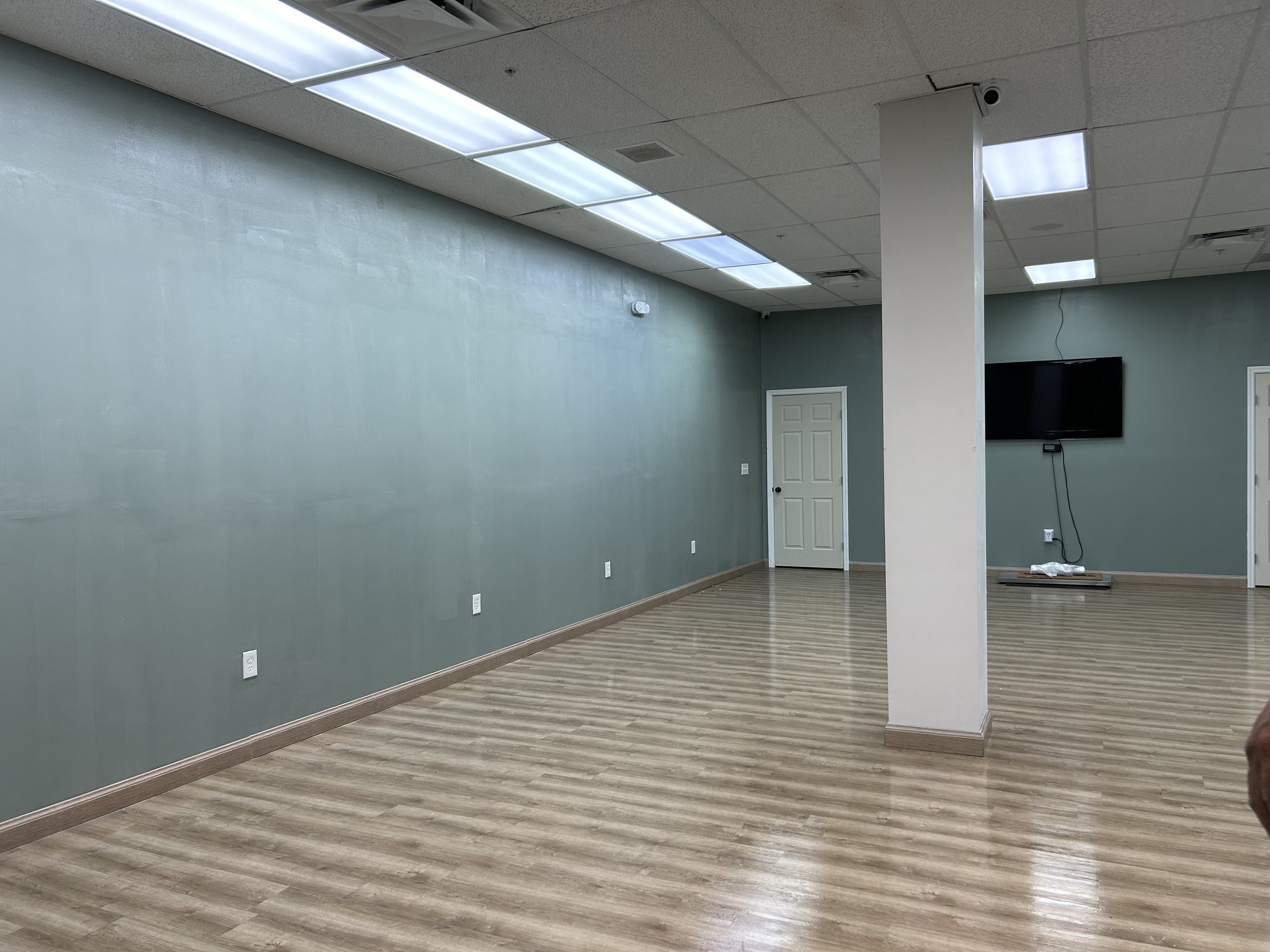 New  laminate flooring installed