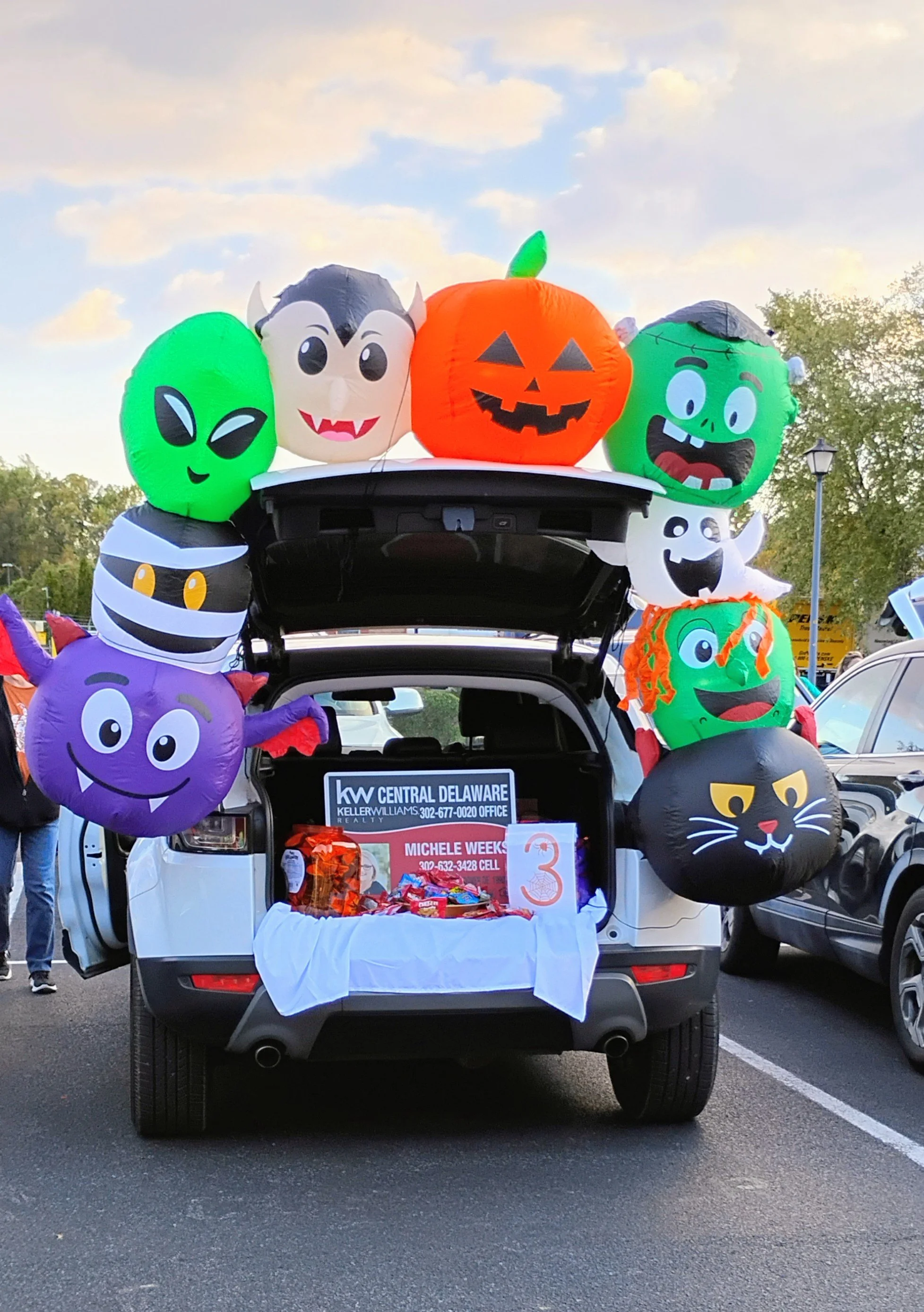 DDL Head Trunk '25.jpg