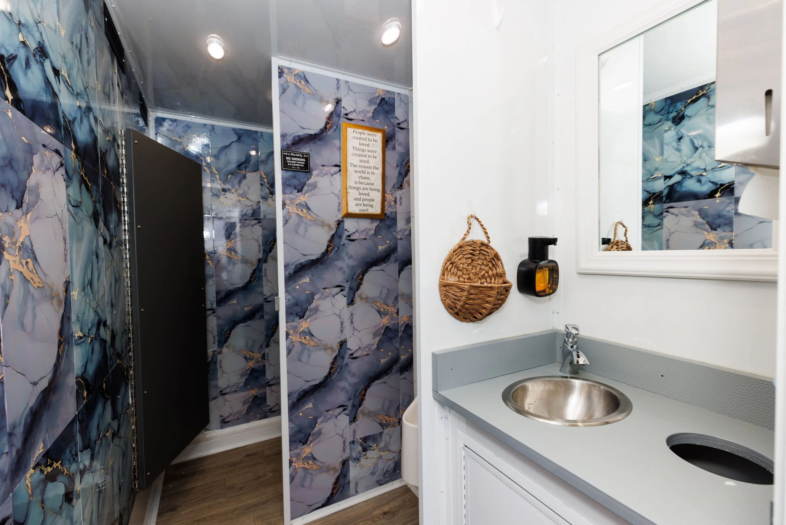 TheFrontier Int Mens 1 Pic.JPG