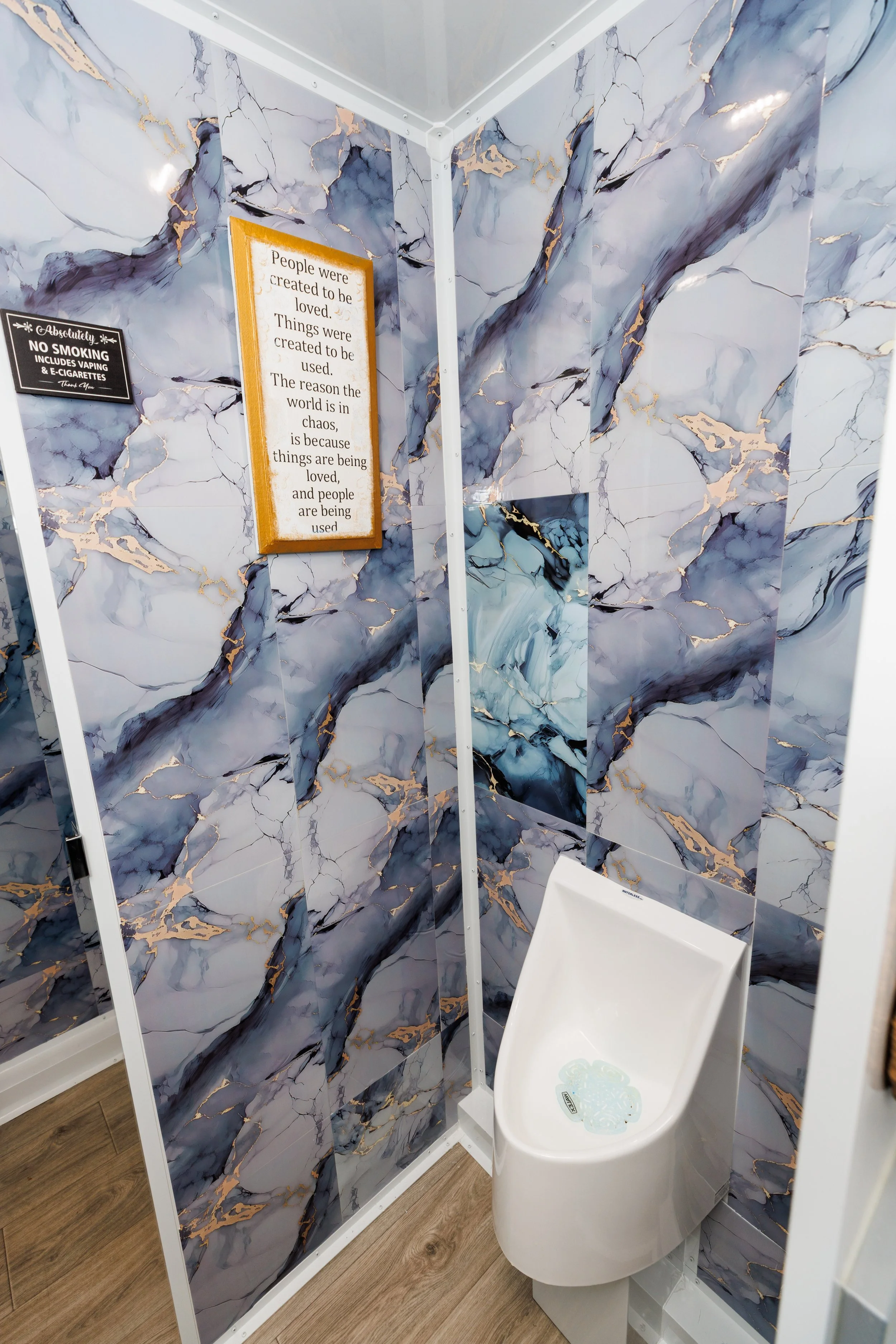 TheFrontier Int Mens 2 Pic.JPG