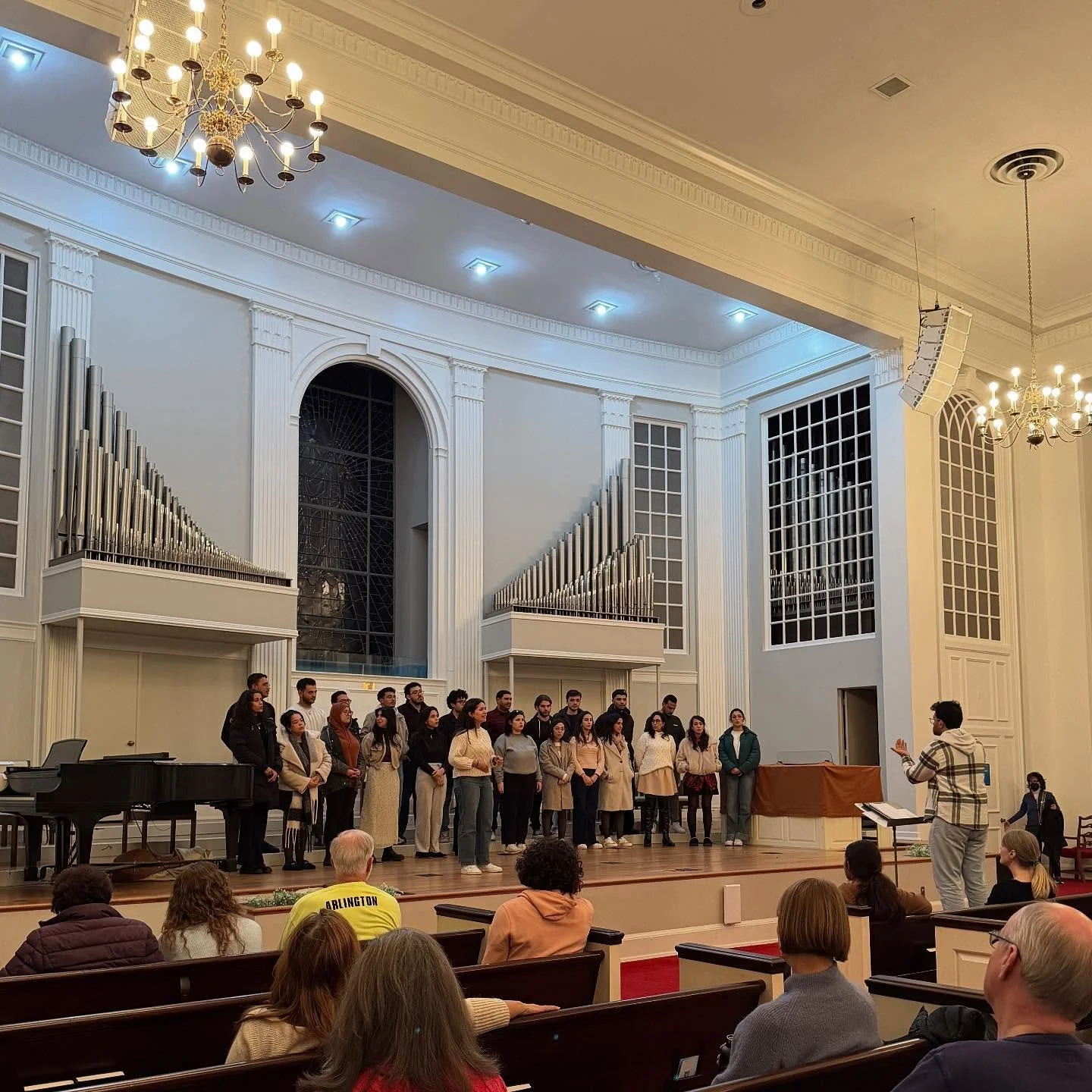 Scenes from tonight&rsquo;s dress rehearsal with @88internationalmusic 🙌🏻 

Tomorrow&rsquo;s concert is going to be something special! ✨ Grab your tickets at arlingtonchorale.org and join us Saturday, November 8 at Westover Baptist Church in Arling