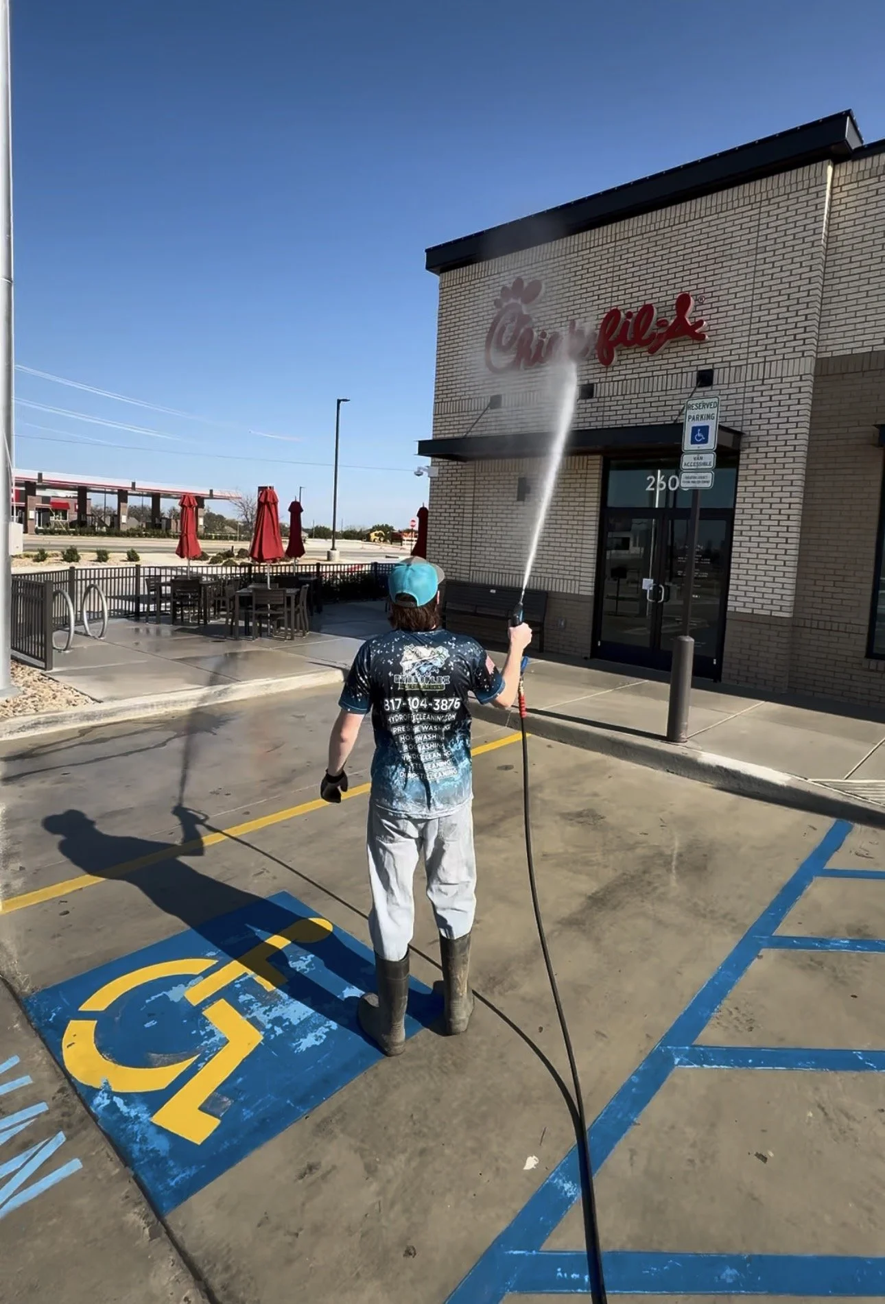 Commercial and residential pressure washing near me in Poolville TX