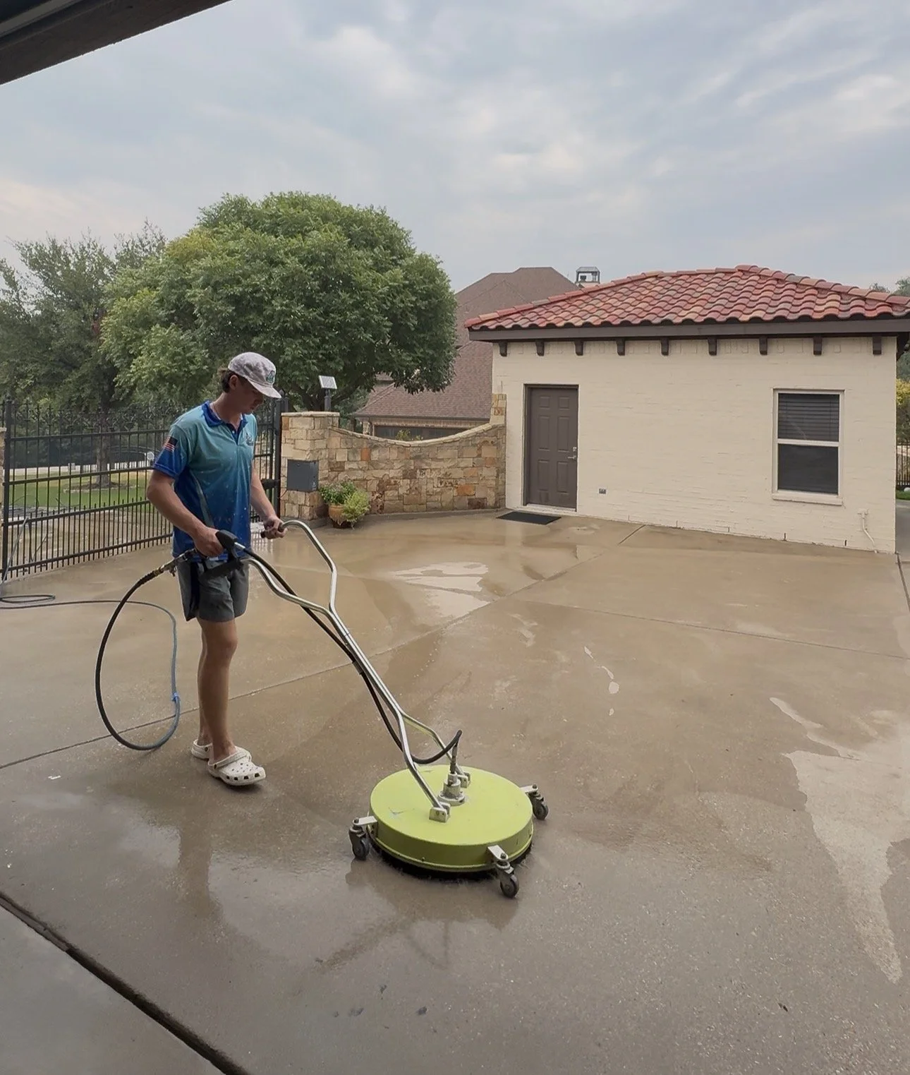 Best local pressure washing company near me in Azle TX