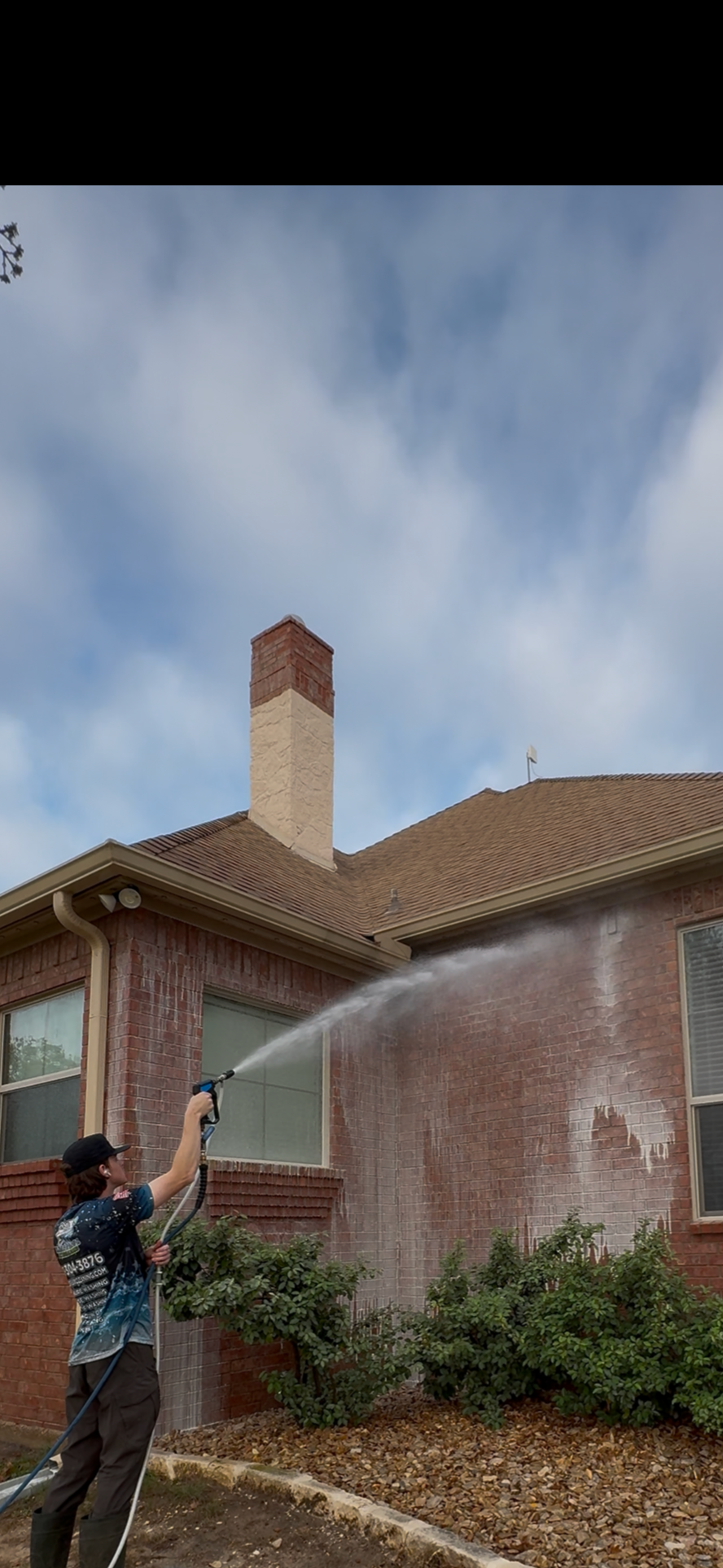 The best house washing & pressure washing in Mineral Wells, TX