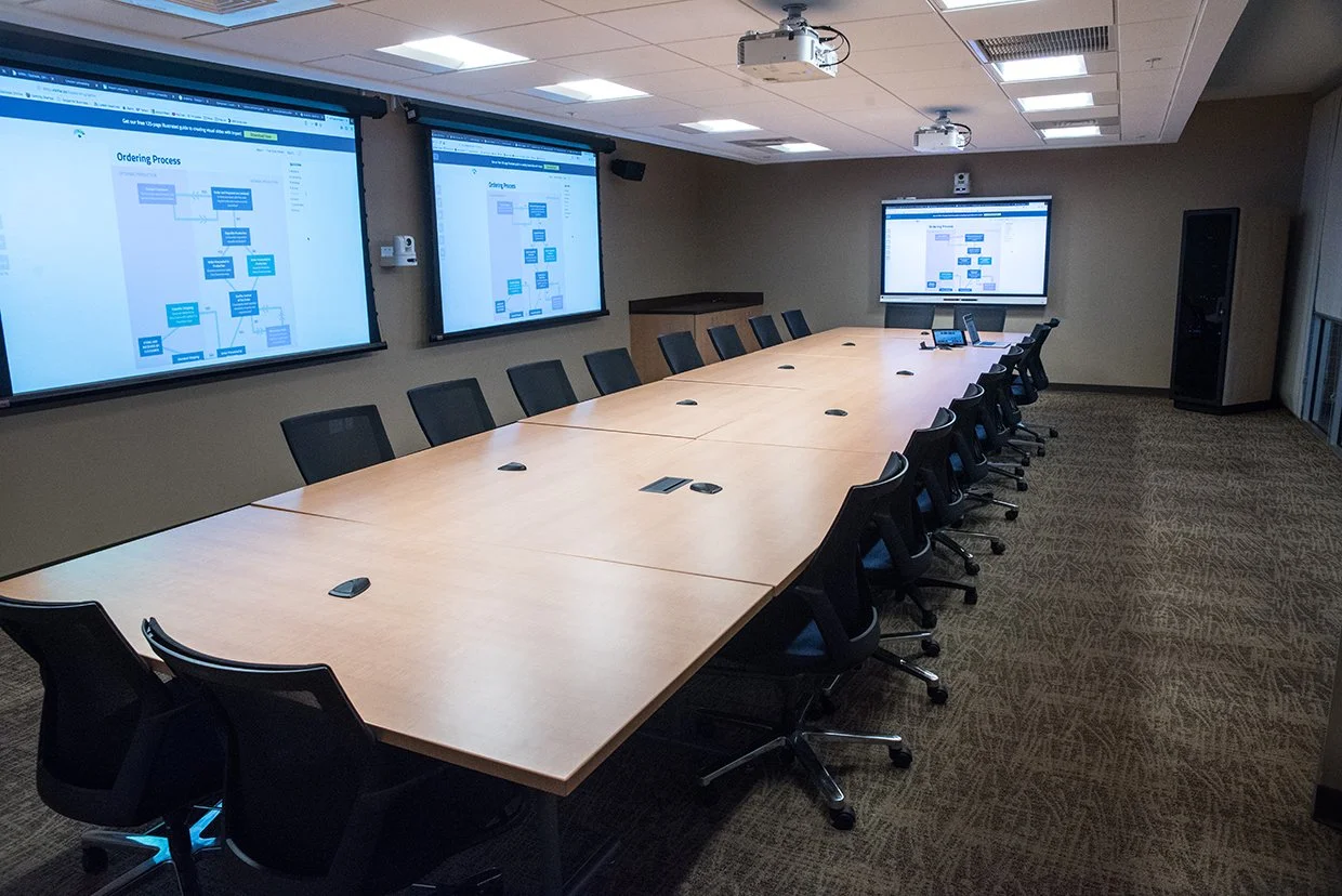CORPORATE SPACES & CONFERENCE ROOMS