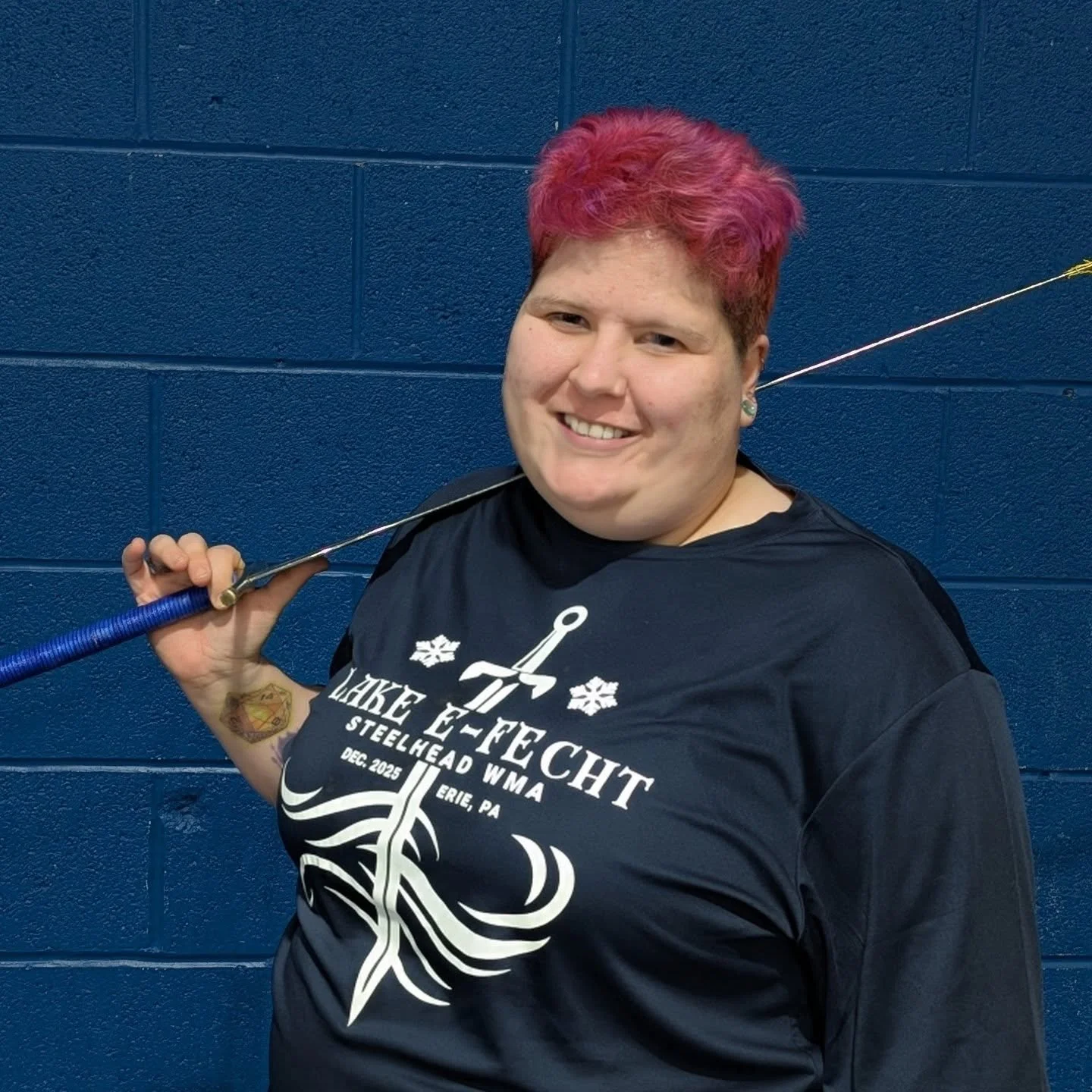 Congratulations to @otterdoodler Brienne on her 6th place finish at Lake E-Fecht, hosted by @steelheadwesternmartialarts. This woman logged those footwork hours and won 5/8 matches! Keep up the training. ⚔️ 

.
.
.
 #hema #historicaleuropeanmartialar