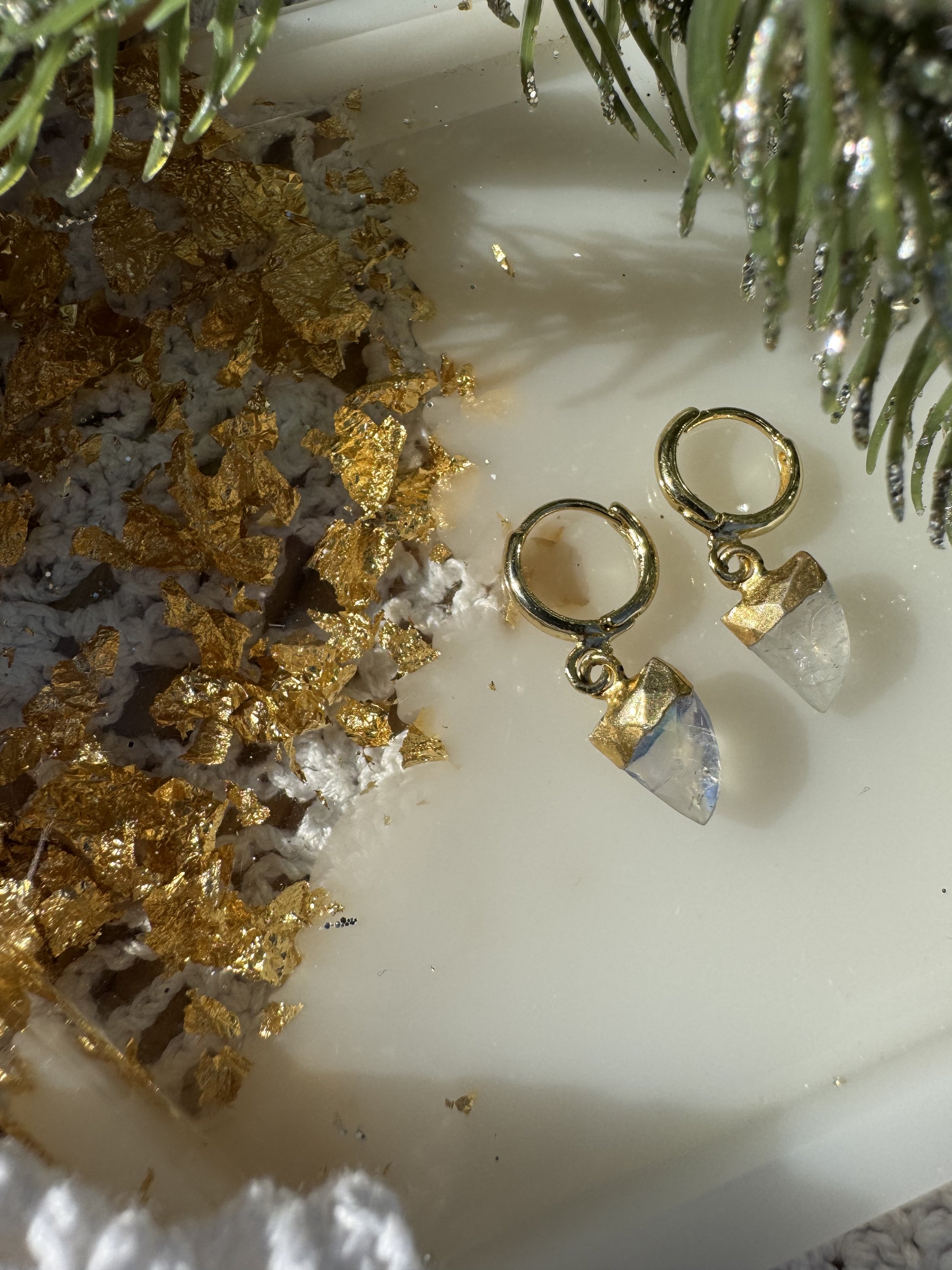 huggies - moonstone 2.jpeg