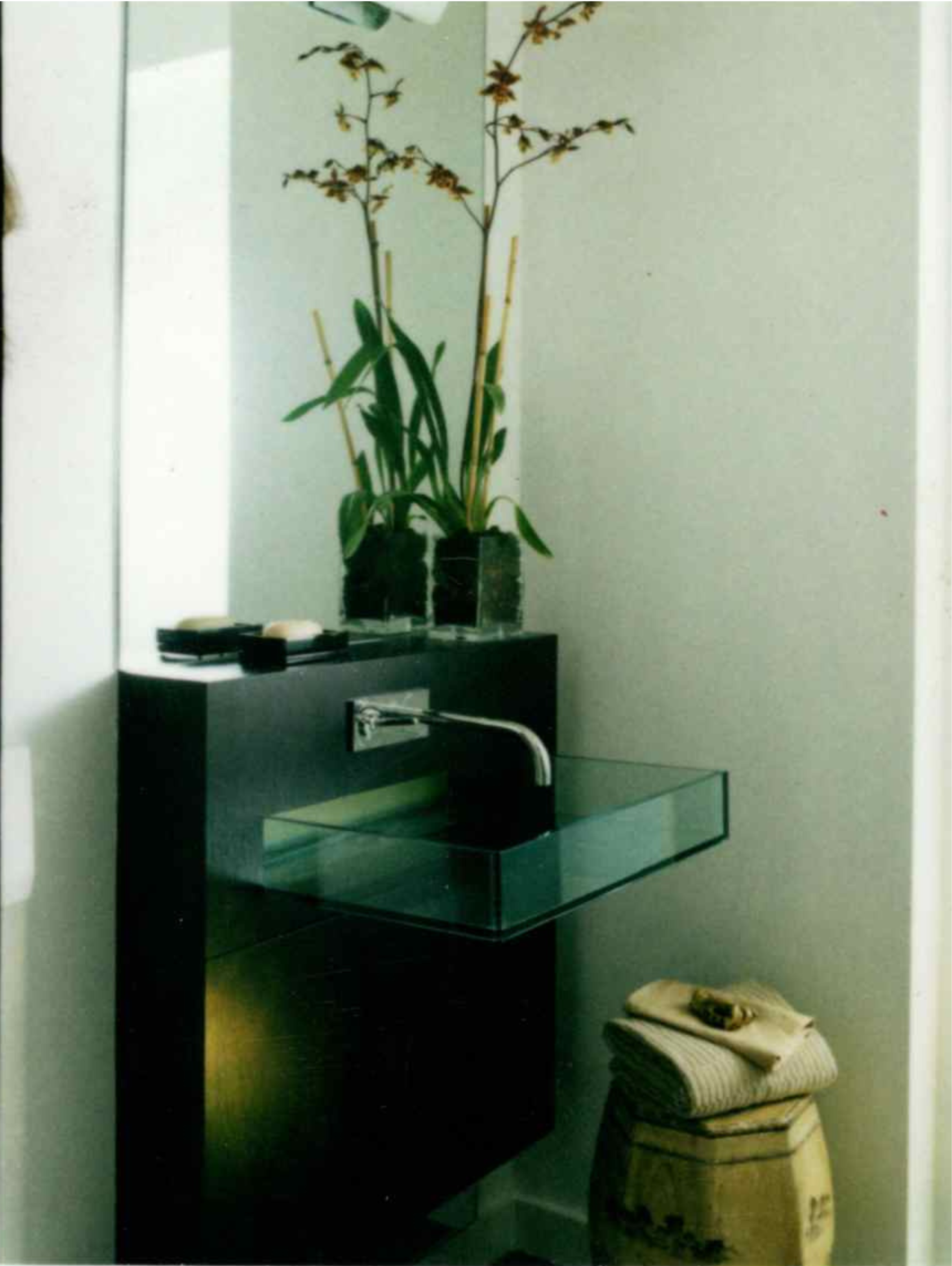 HGTV+portfolio+rezie+replace+bathroom.pdf.png