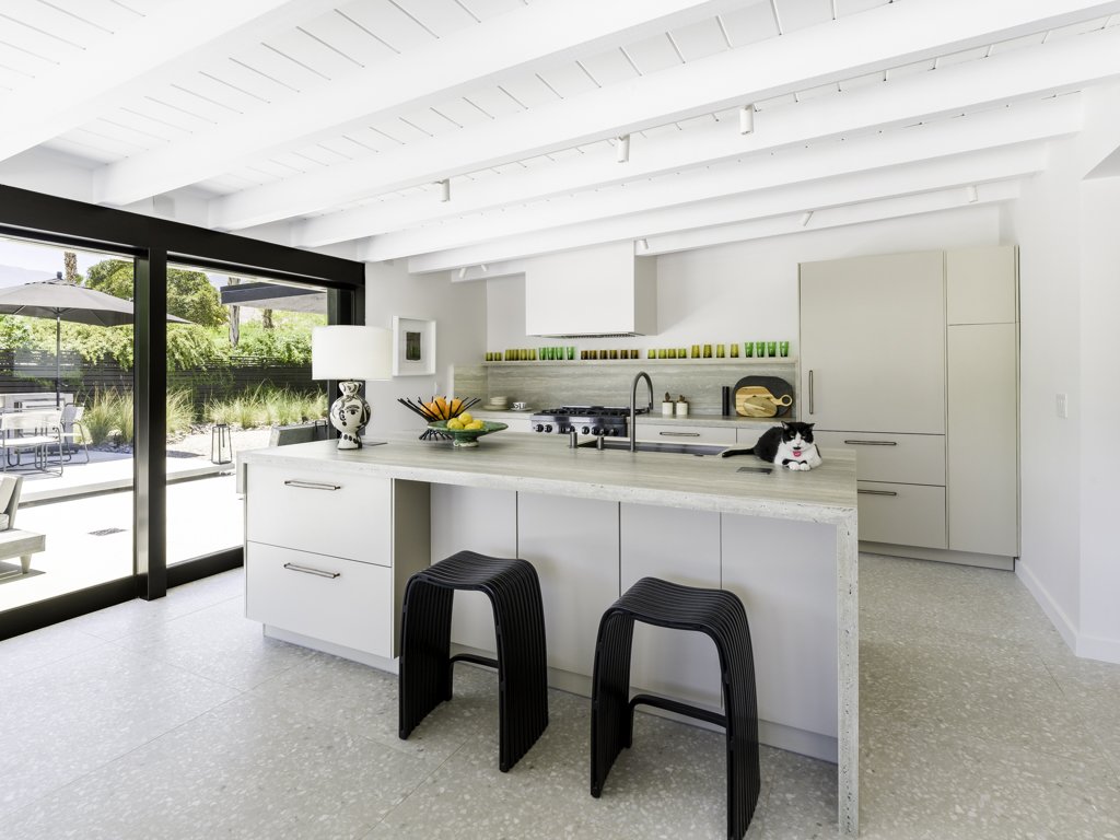 Riverside Palm Springs MLS-16.jpg