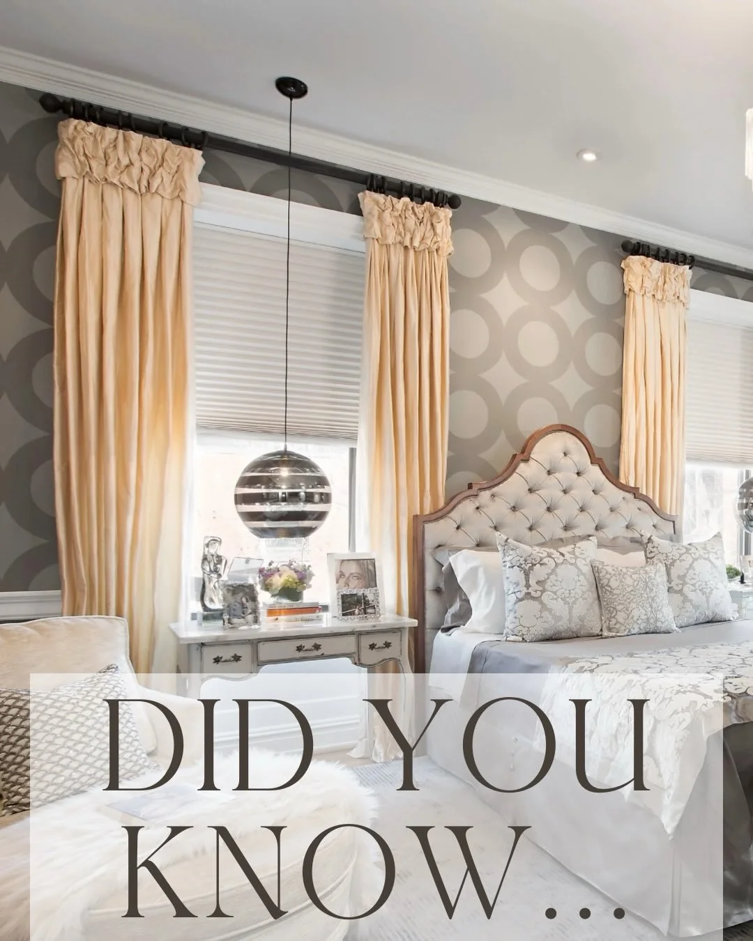 Did you know&hellip;The iconic fainting couch actually dates back to the Victorian era in England, where tight corsets made it necessary for women to rest frequently. Function met fashion in the most dramatic way. 🥰
.
.
.
.
.
.
#faintingcouch #funct