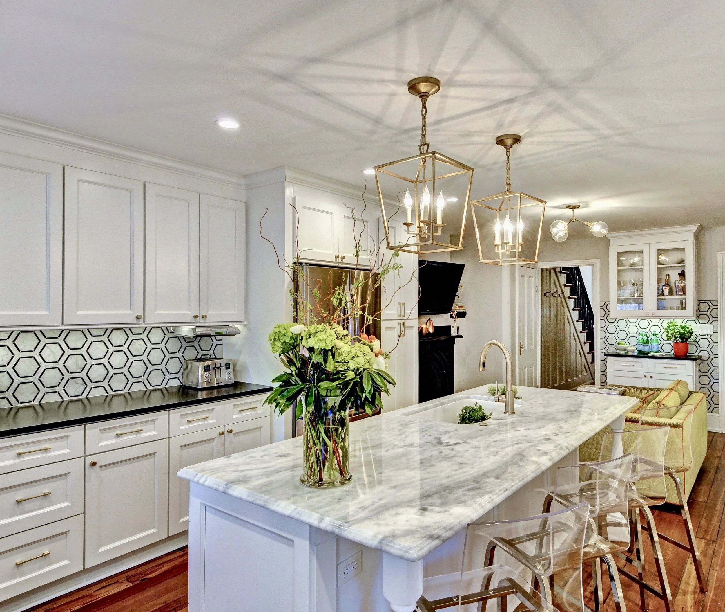 Elegantly Mastered Kitchens
