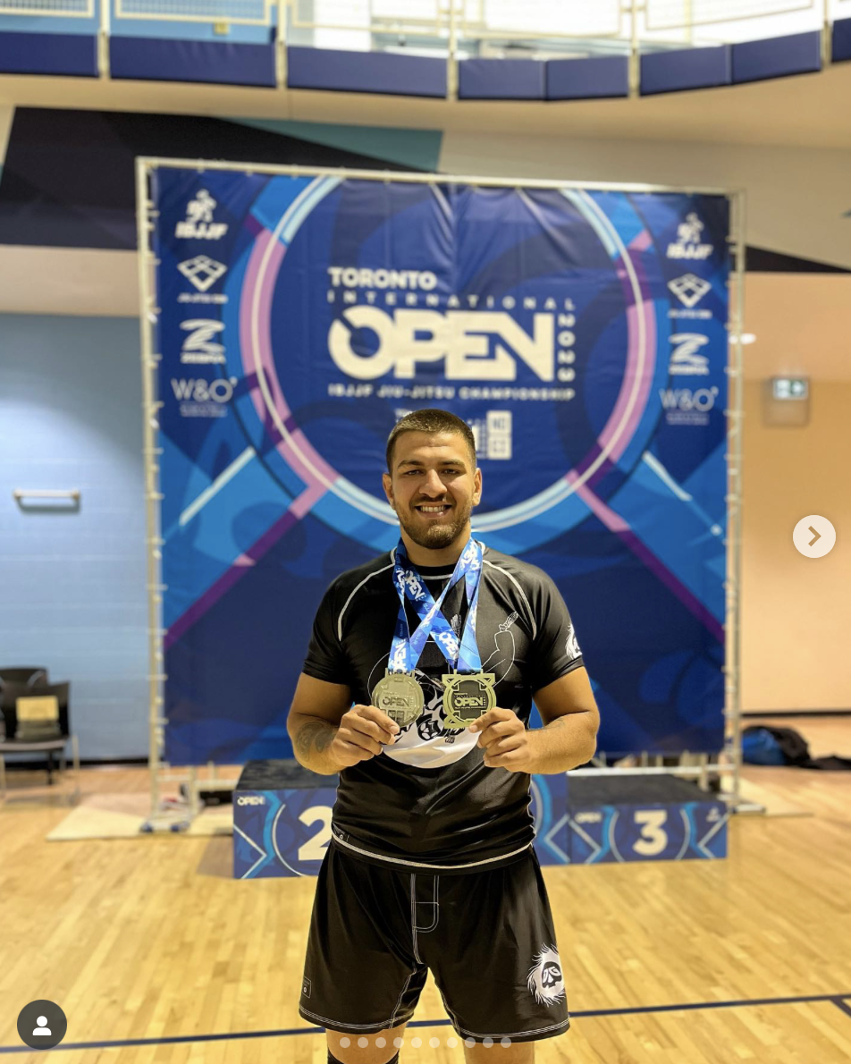 Neto Estrella winning gold at the IBJJF Toronto open