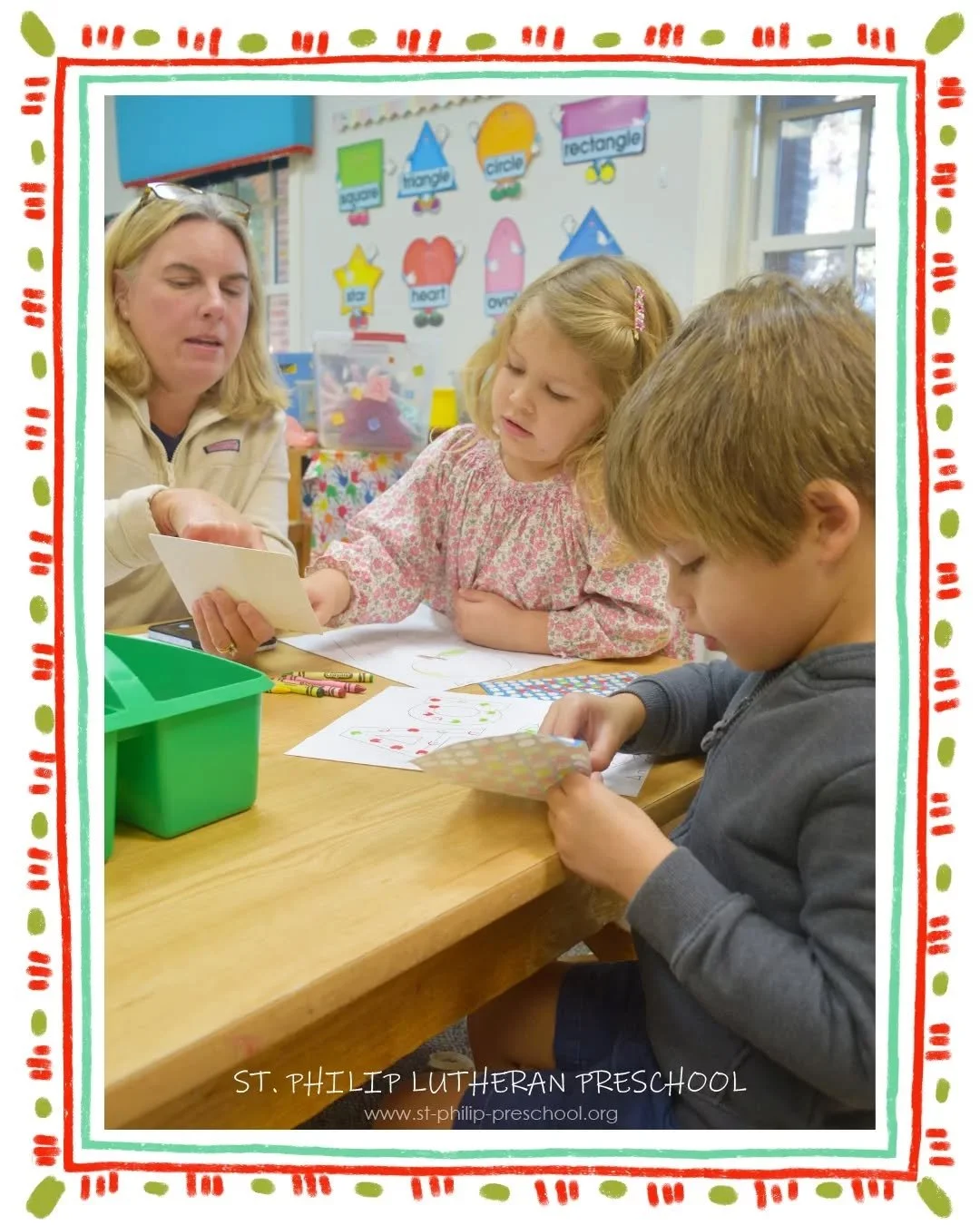Our little learners have been busy creating art inspired by all things autumn — from apple stamping and pumpkin painting to leaf collages and fall-themed crafts that brighten up our rooms.
 🎨
We’ve been exploring our seaso