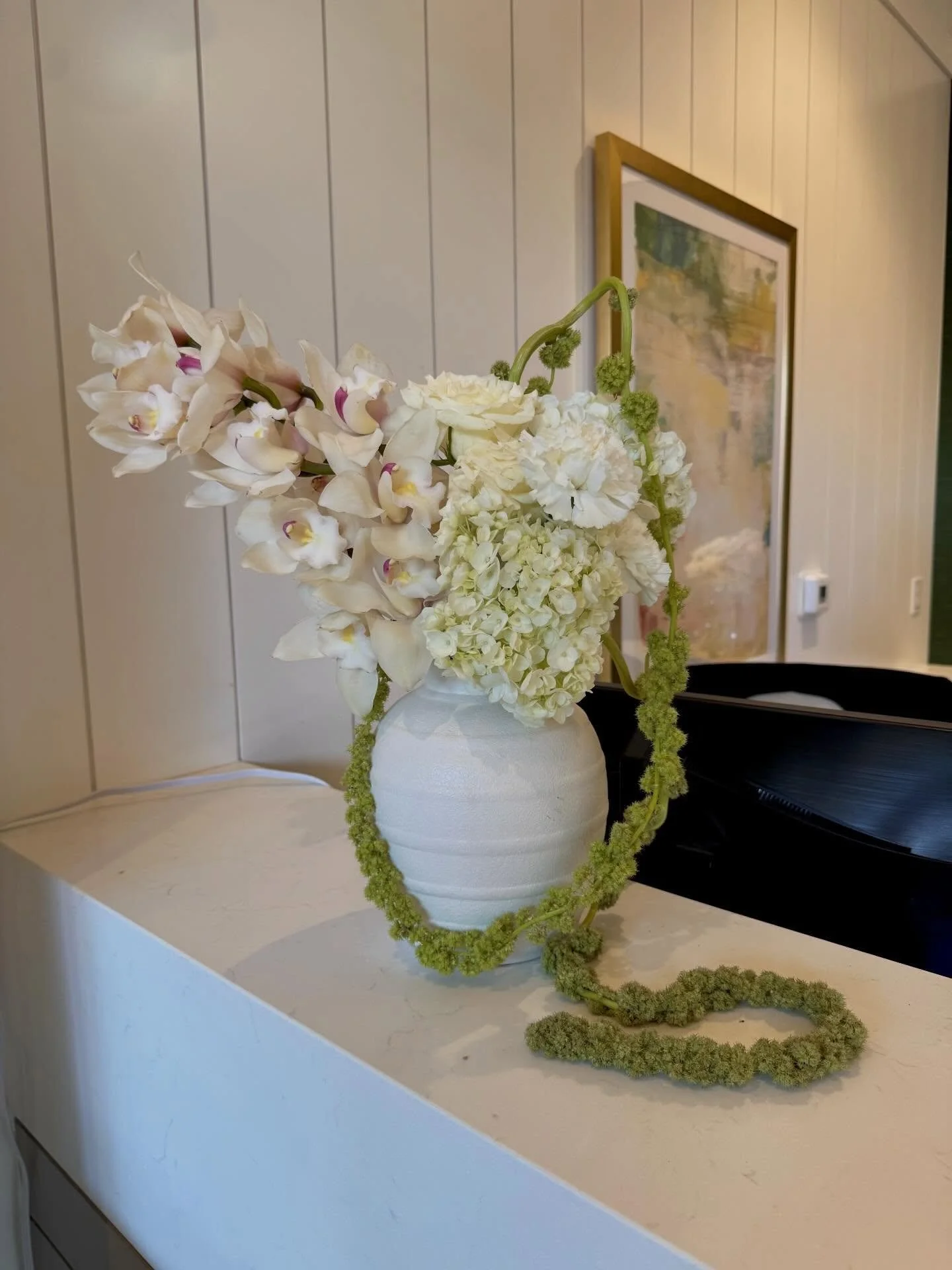 Florals for a beautiful event at SkinSpirit Arcadia ✨ 

We designed these arrangements with soft whites, fresh greens, and cascading texture to complement the clean, elevated aesthetic of the space. Simple, intentional, and designed to enhance the en