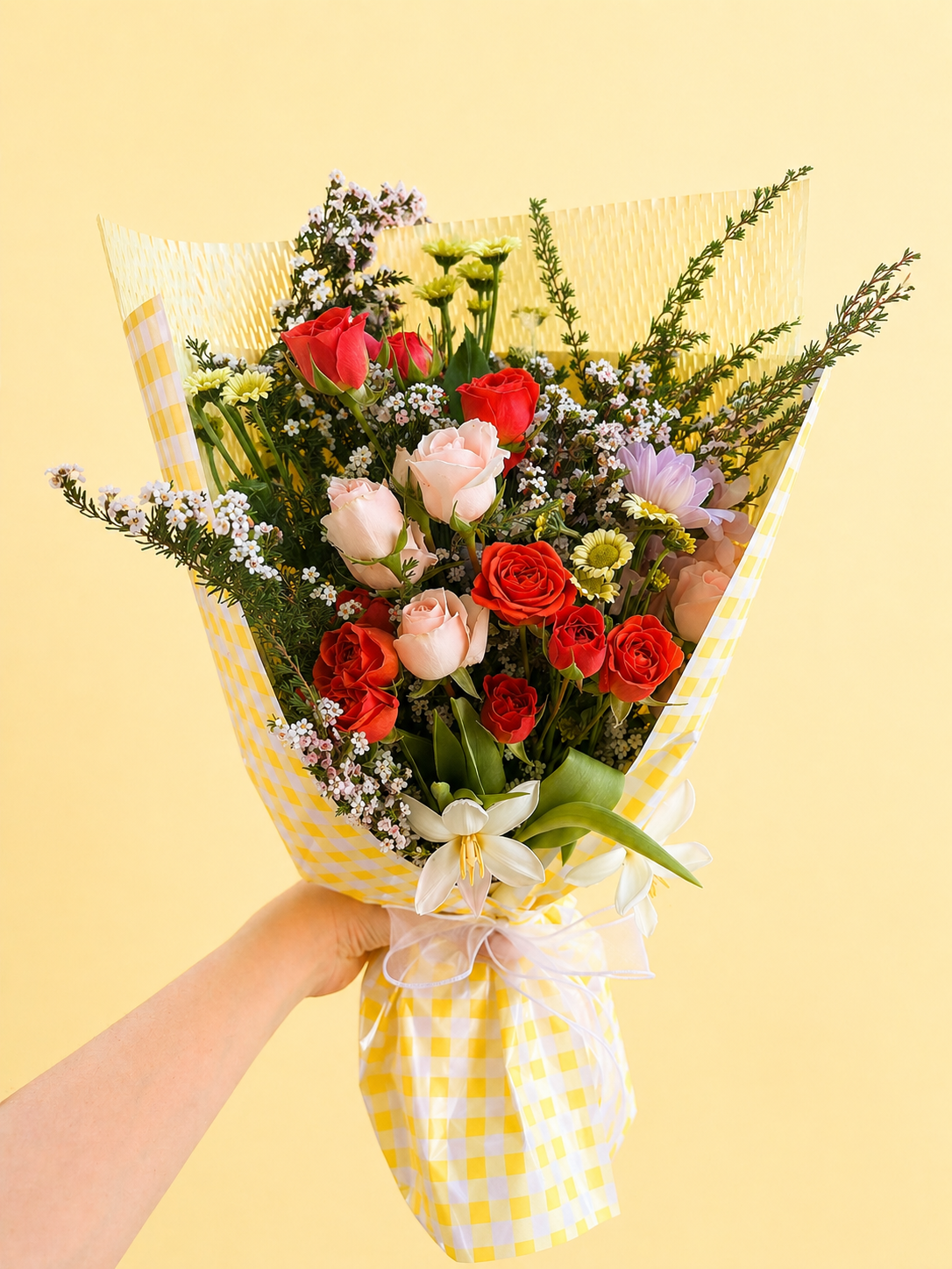 wonder-blooms-az-sunny-bloom-wrapped-bouquet-phoenix-flower-deliverys.png