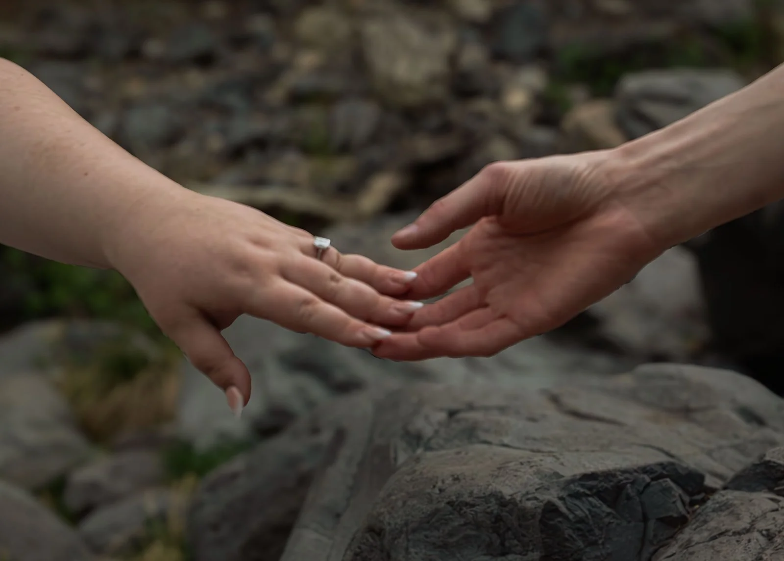 Sedona Engagement Session | Bootleggers Picnic Area