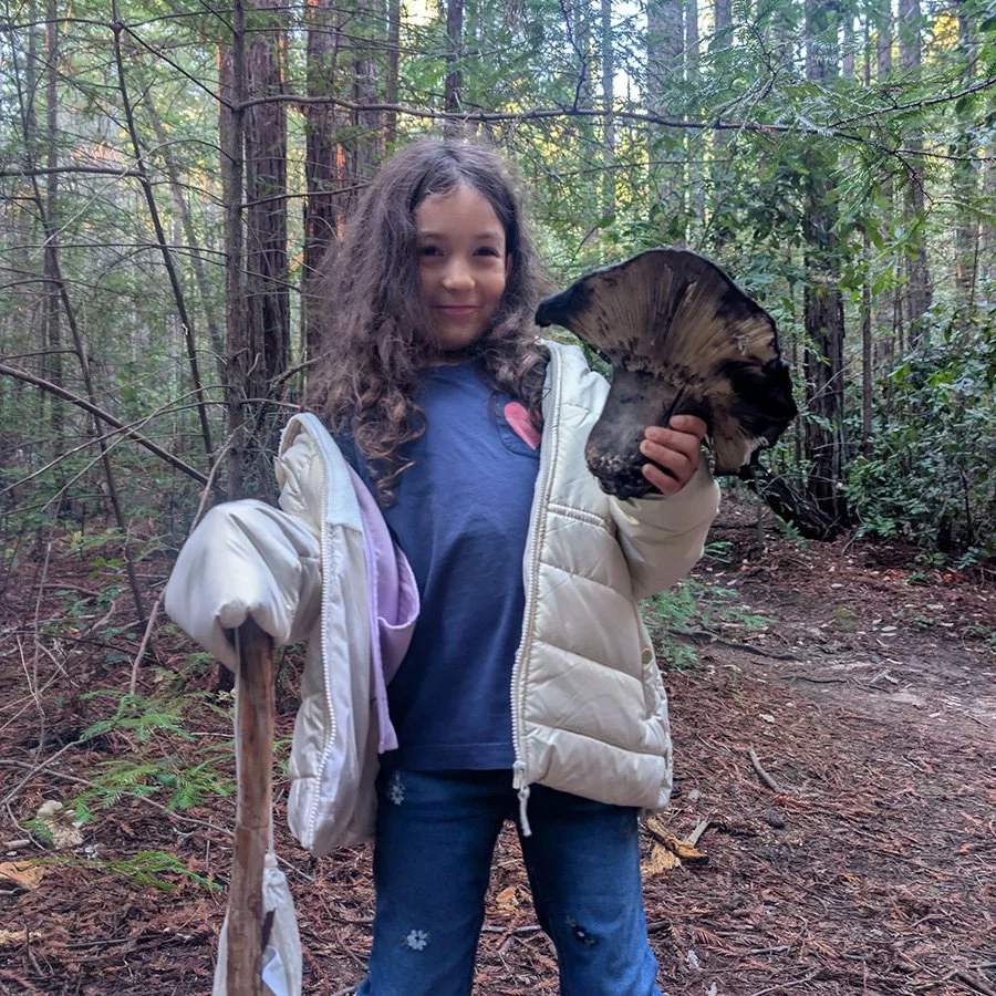 girl with russula under 500k.jpg