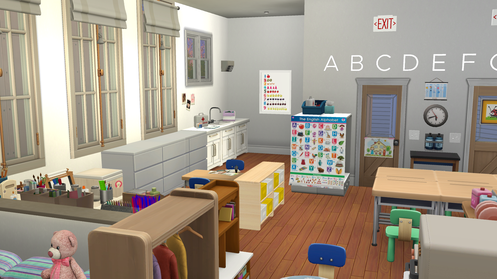 This photo shows the back kitchen area, which has a kettle, sink, and first aid. This area is mostly for teacher use only.