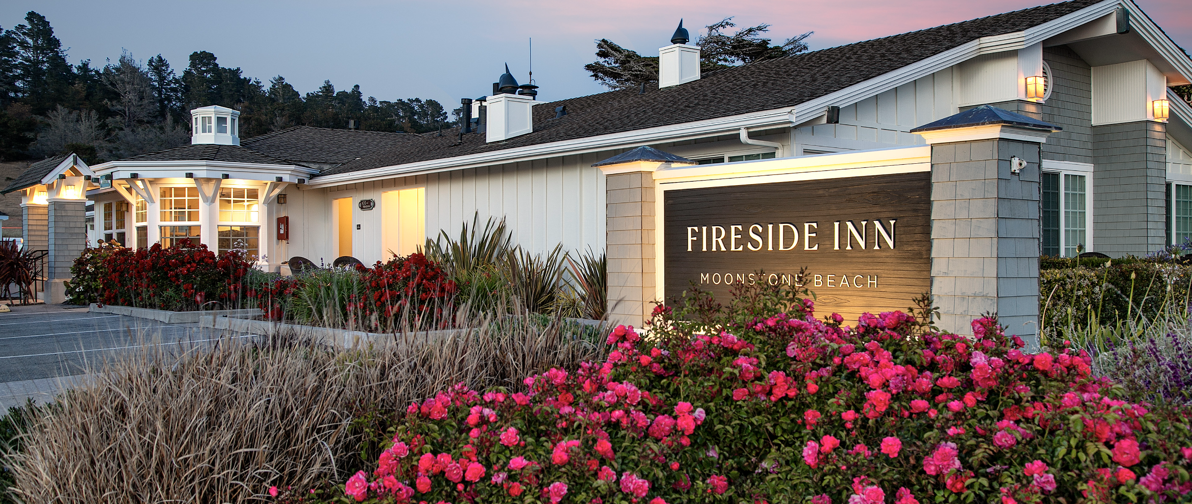 Fireside Inn on Moonstone Beach