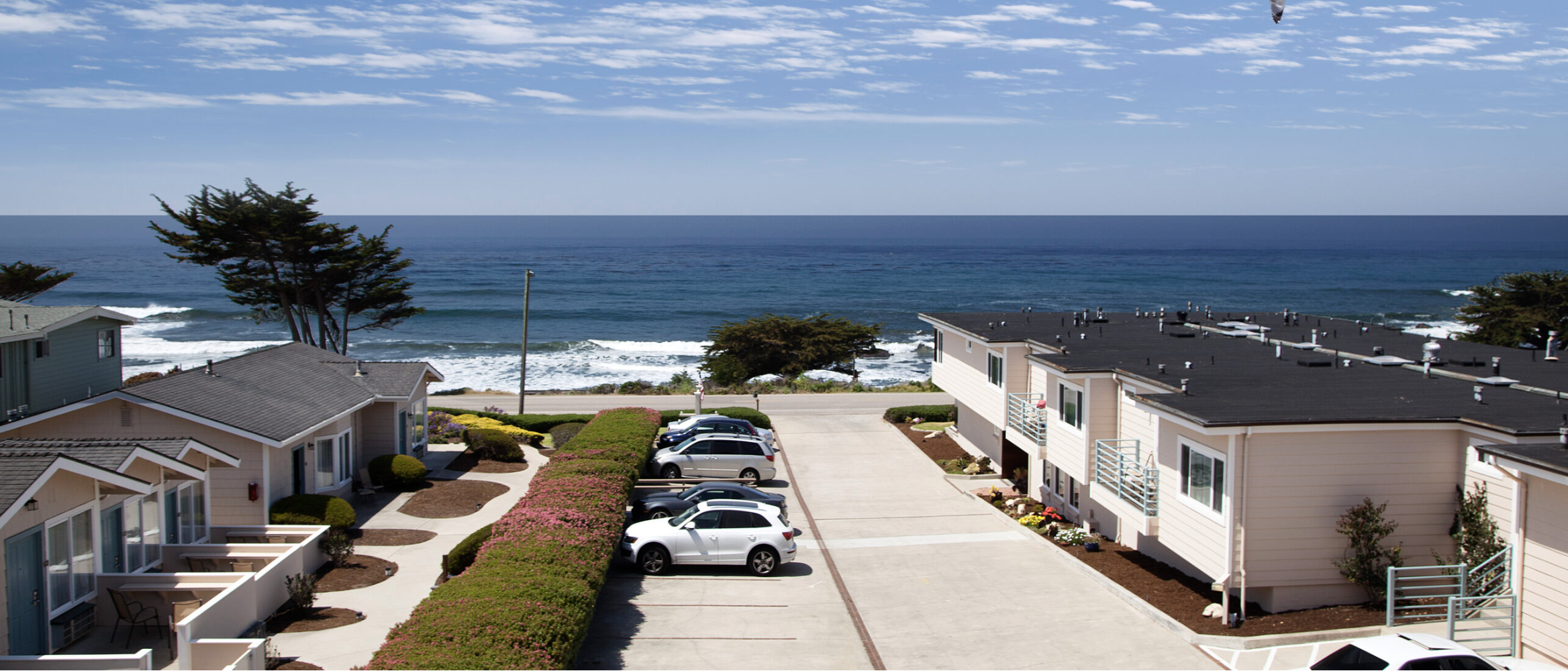 Cambria Landing Inn &amp; Suites