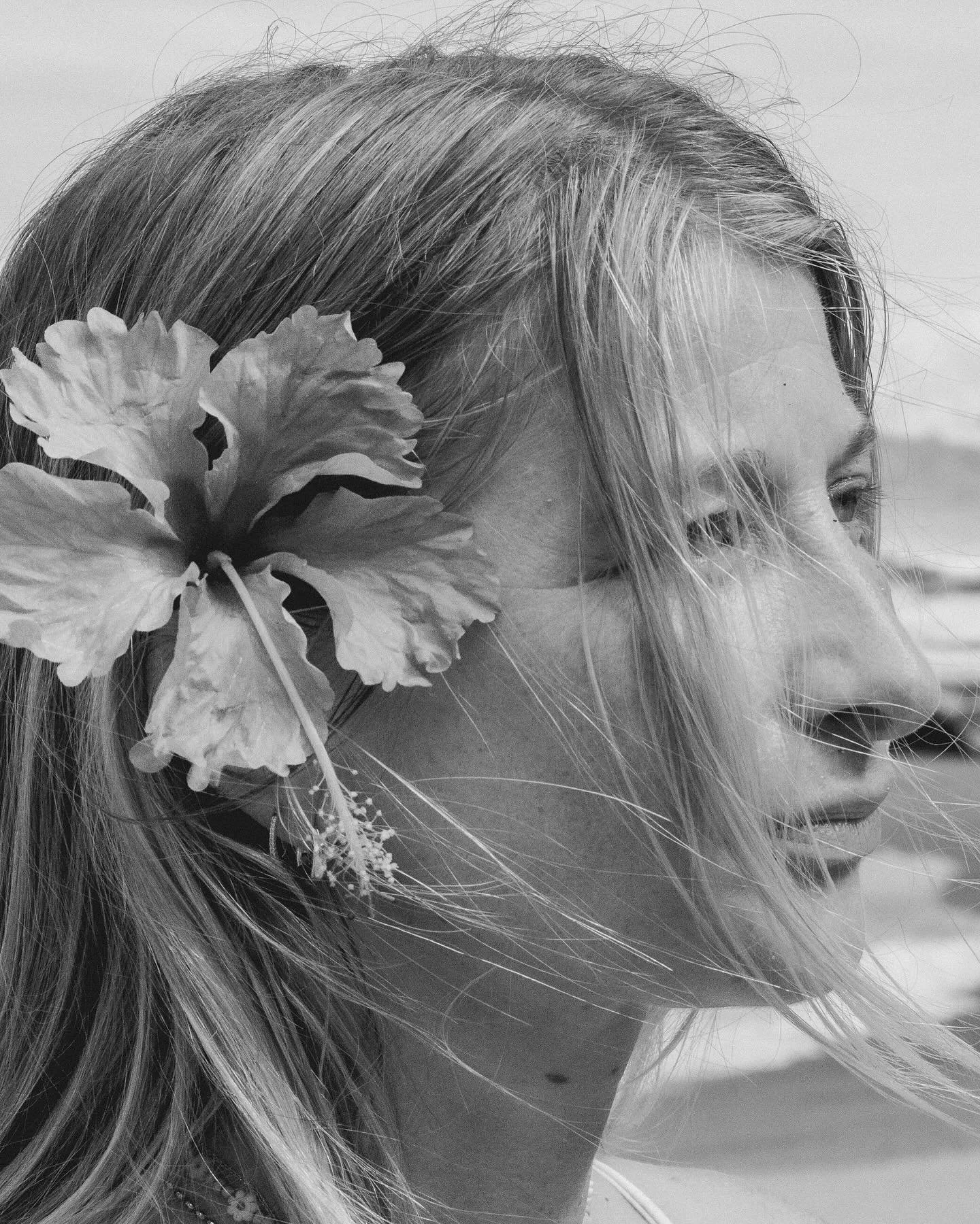 Almost three years ago, I came to Costa Rica chasing adventure. I thought I was looking for freedom, but what I really needed was presence, connection, and the space to become who I was meant to be ✨

I started listening to nature allowing it to teac