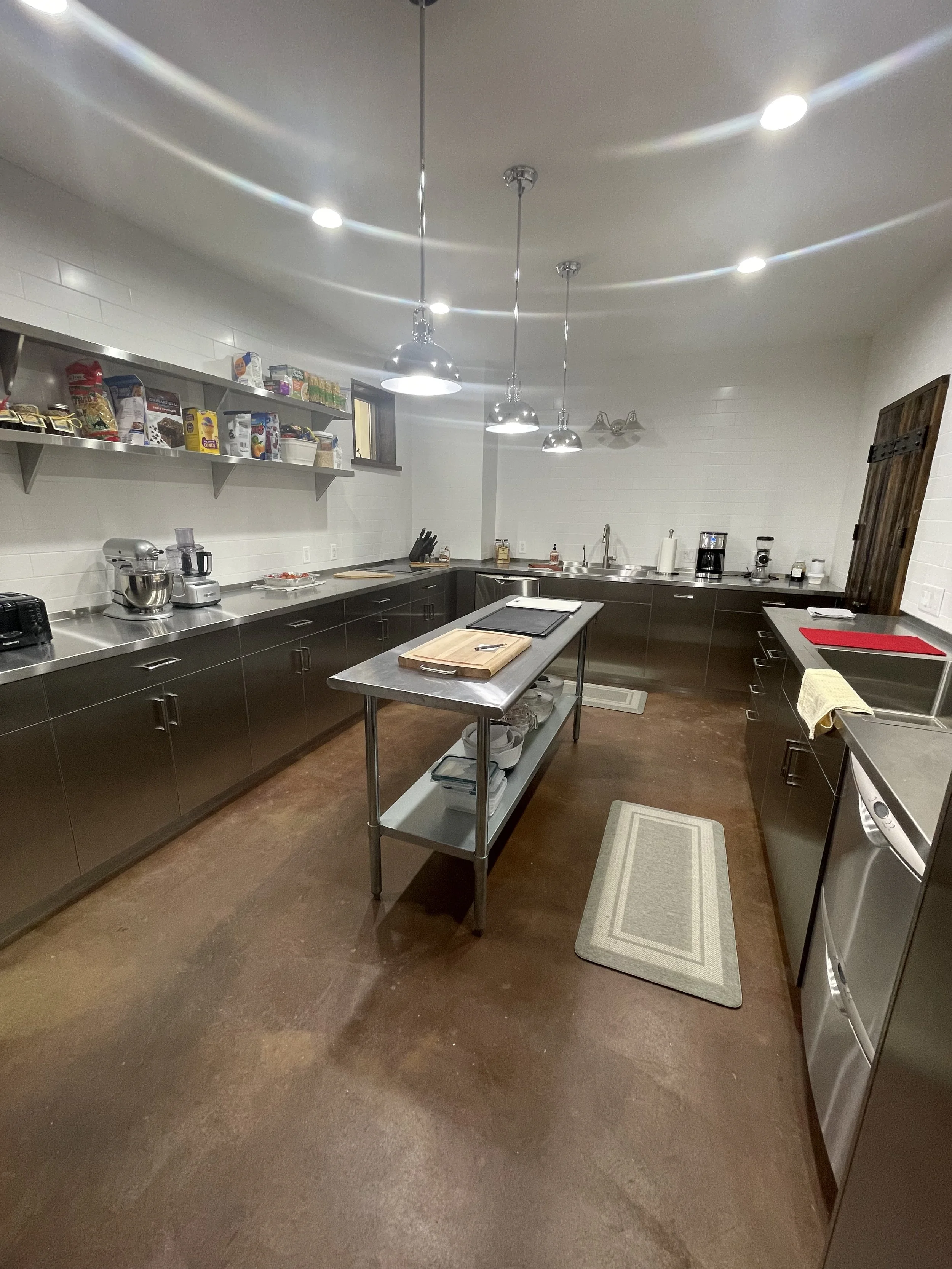 CustomSubwayTileKitchenBacksplash