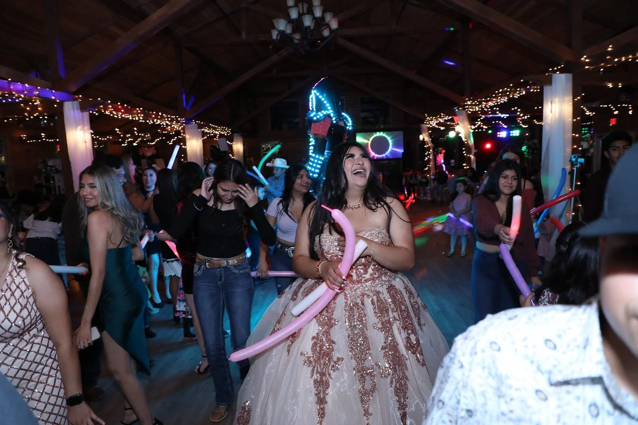 Houston quinceañera venue, indoor reception, all inclusive package. 