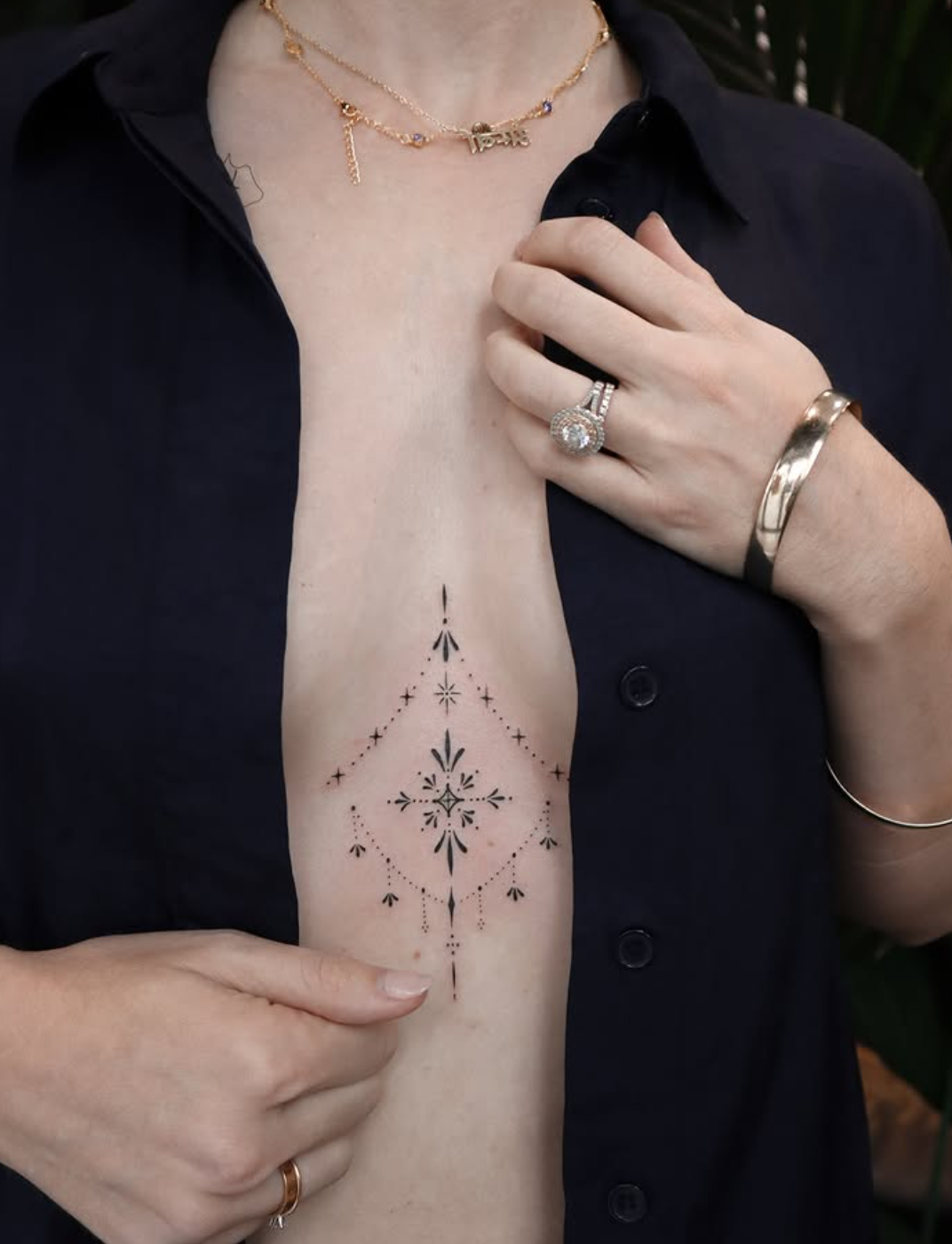Ying — Fine Line & Ornamental Tattoo Artist
Where precision meets poetry in ink.
Delicate lines. Bold design. Timeless detail.