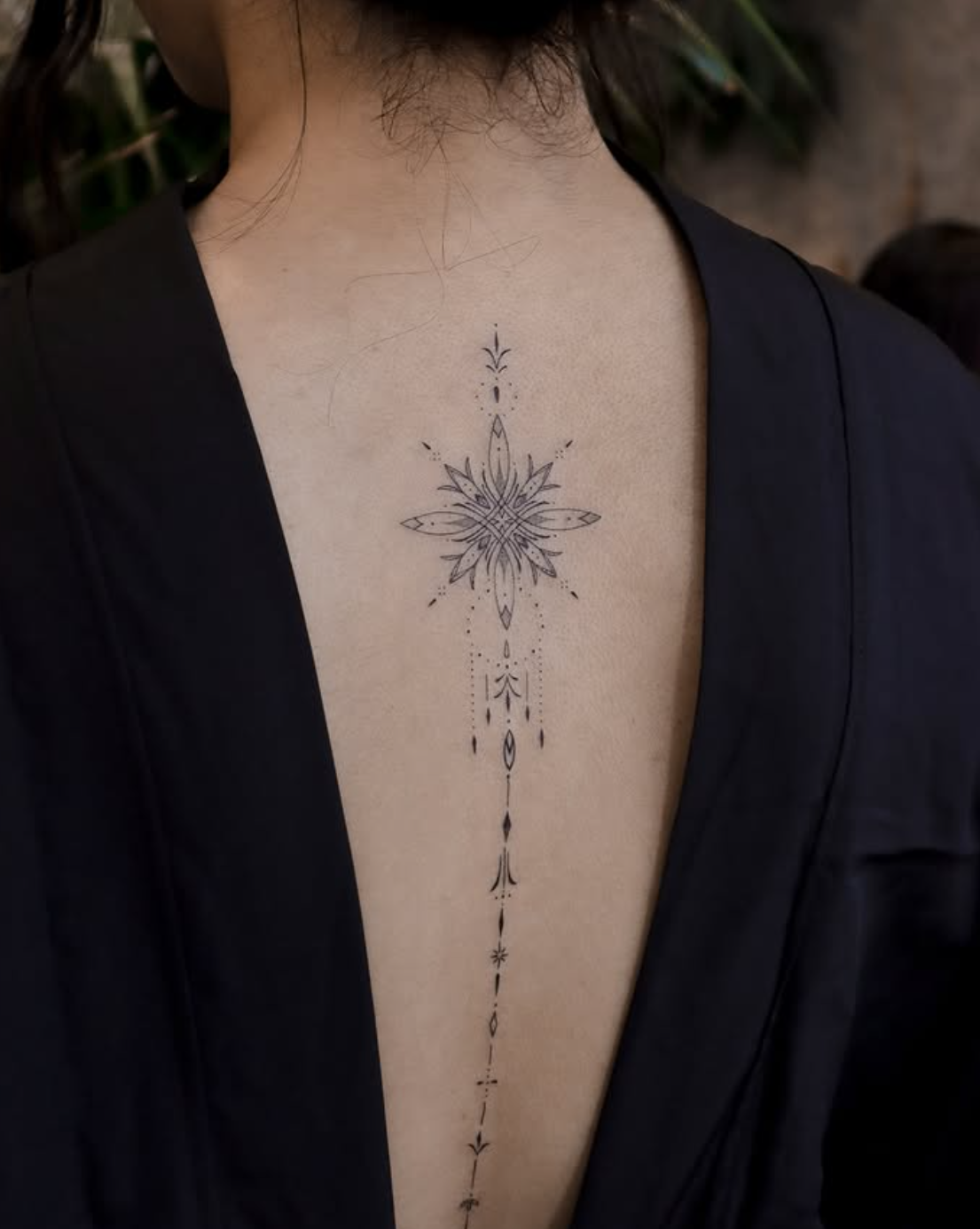 Ying — Fine Line & Ornamental Tattoo Artist
Specializing in detailed, elegant designs with clean, precise linework.