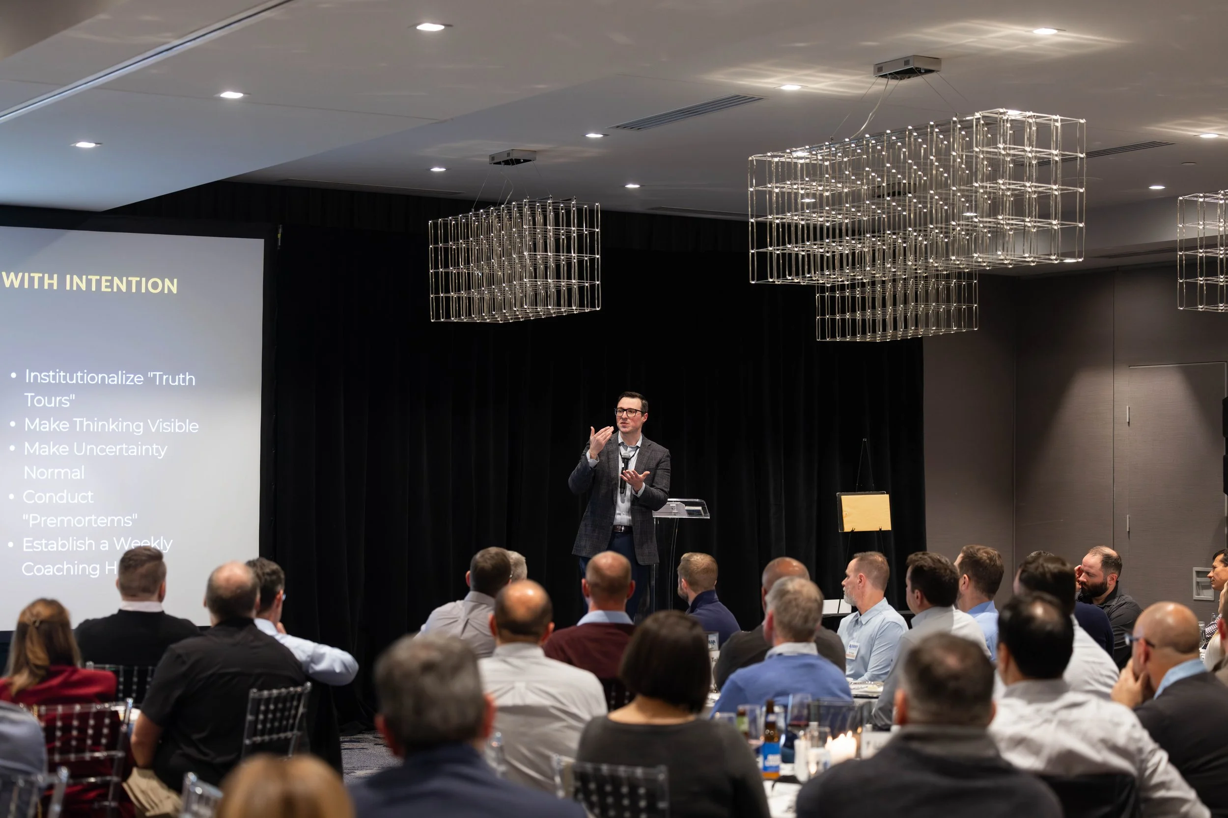 How to Book a Mentalist for Corporate Events: Mind Reading Show for a Large Boston Conference or Gala