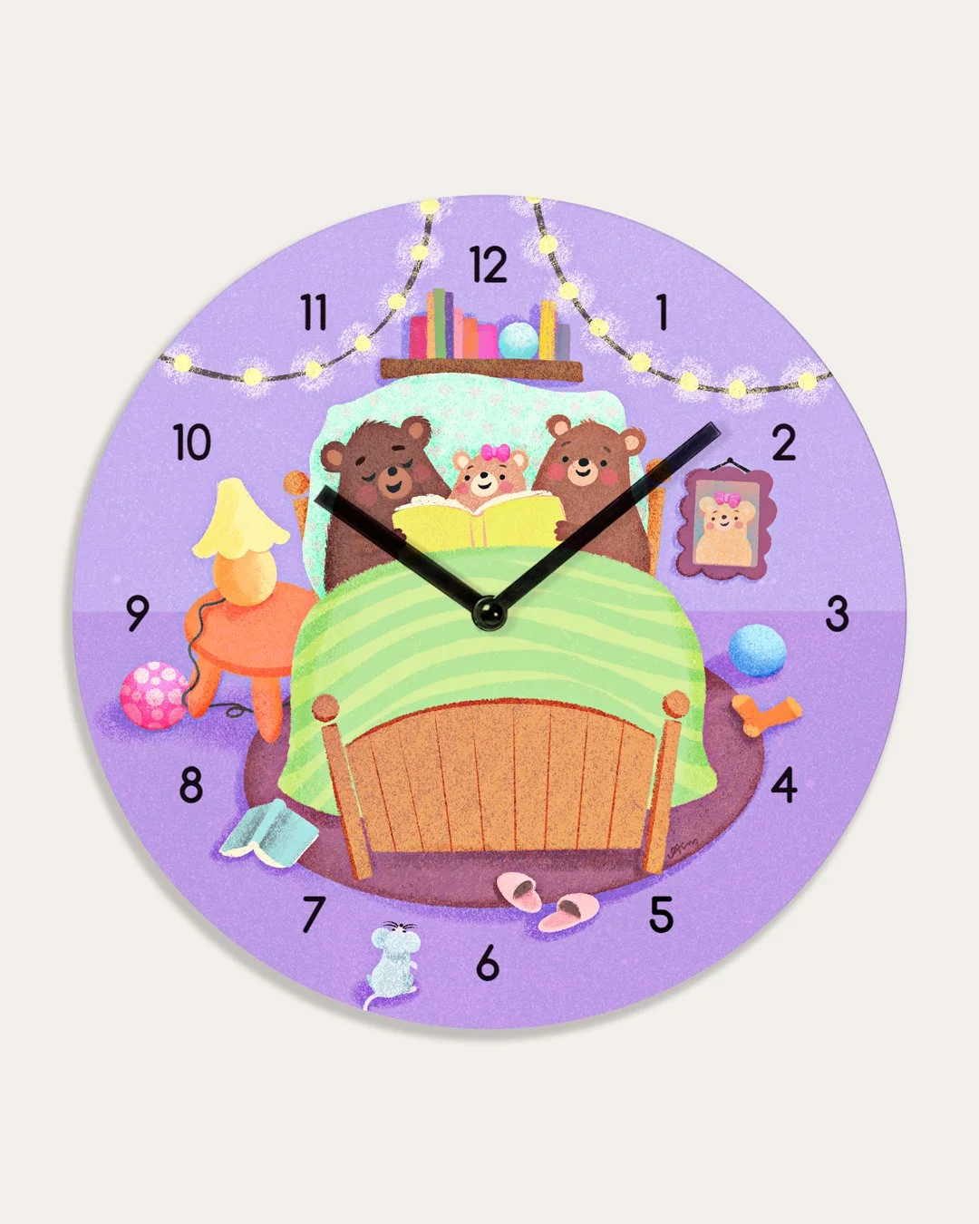 Kello_Nallet_liila_mockup-pysty-aa.jpg