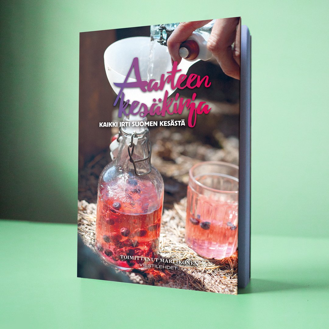 Kesakirja-kannet_mockup_insta.jpg