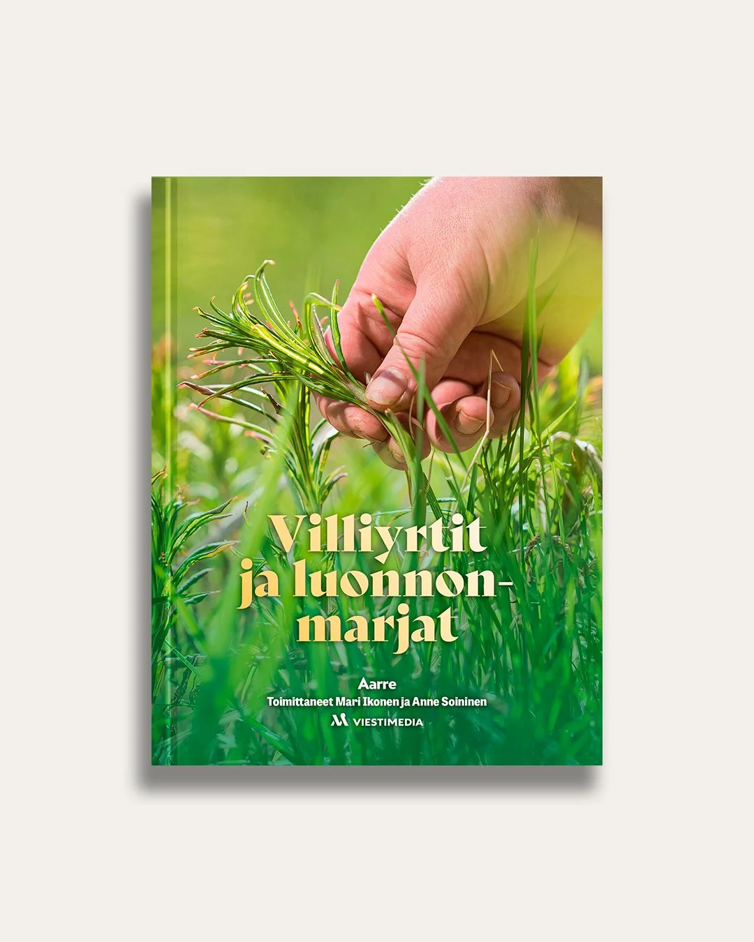 Villiyrtit ja luonnonmarjat