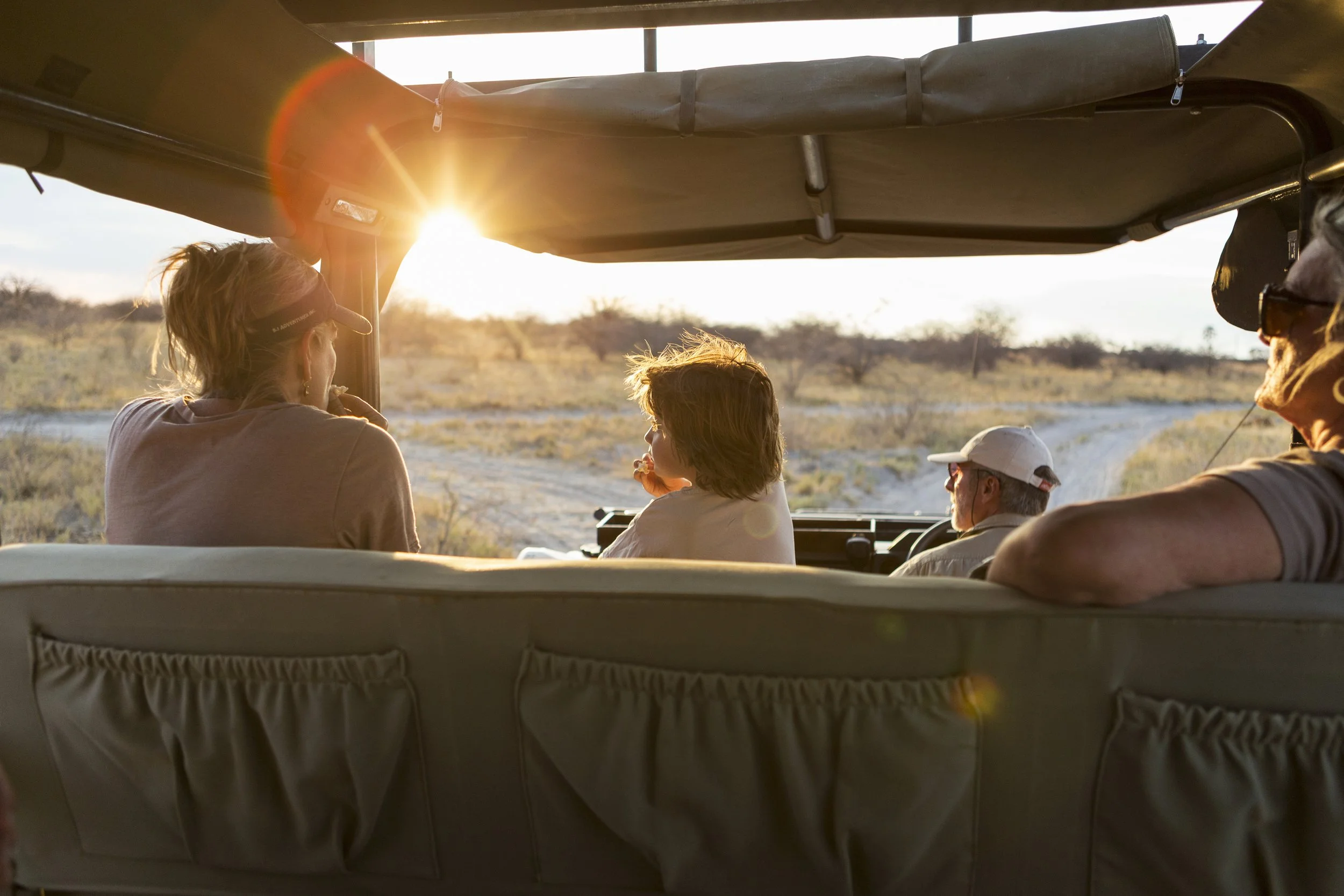 family-in-safari-vehicle-kalahari-desert-makgadi-2025-04-03-08-03-22-utc.jpg