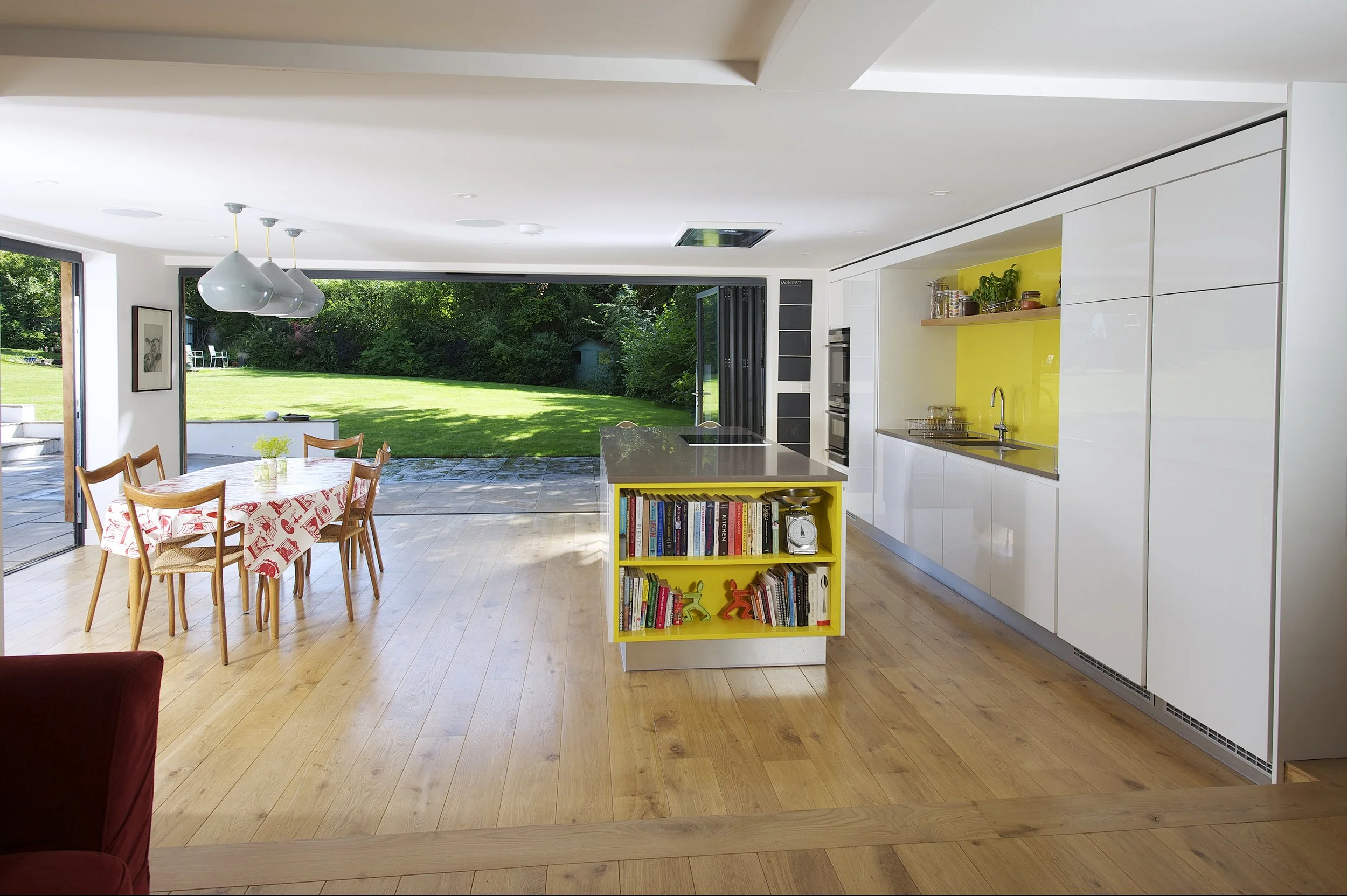 What could be nicer than a slow summer lunch while the family plays happily in the garden?