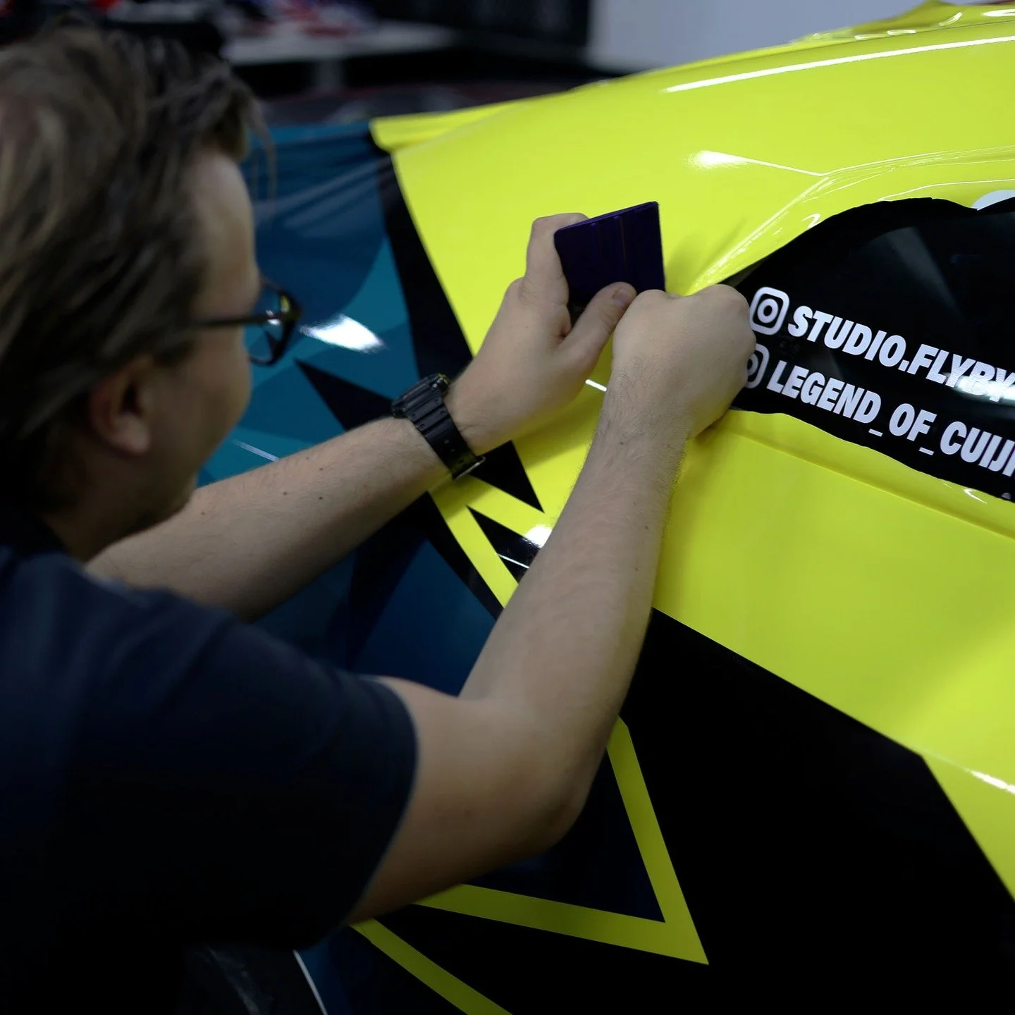 Transformation in progress 💯

#vehiclewrap #r35 #liverywrap #liverydesign #racelivery #carlivery #carwrap #studioflyby