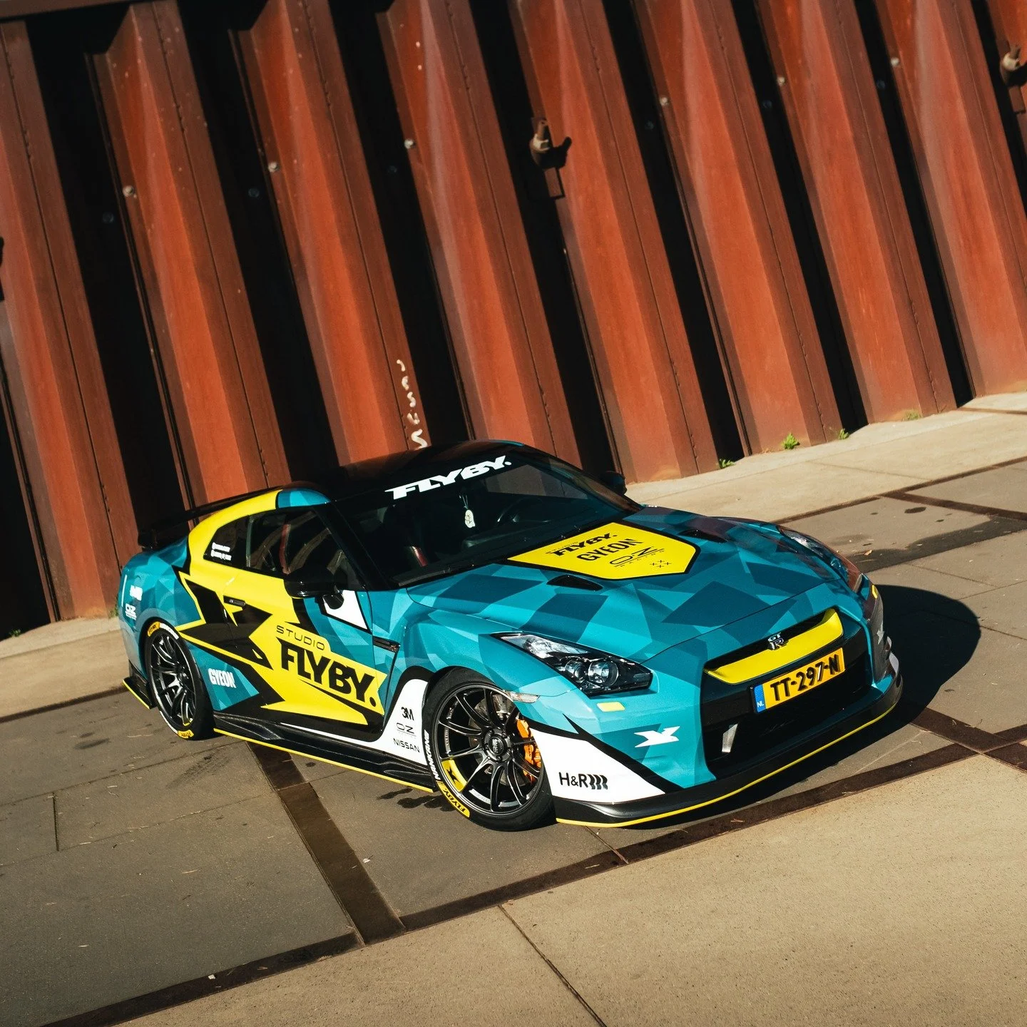 A real headturner.

#studioflyby #carwrap #carlivery #racecar #r35 #gtr