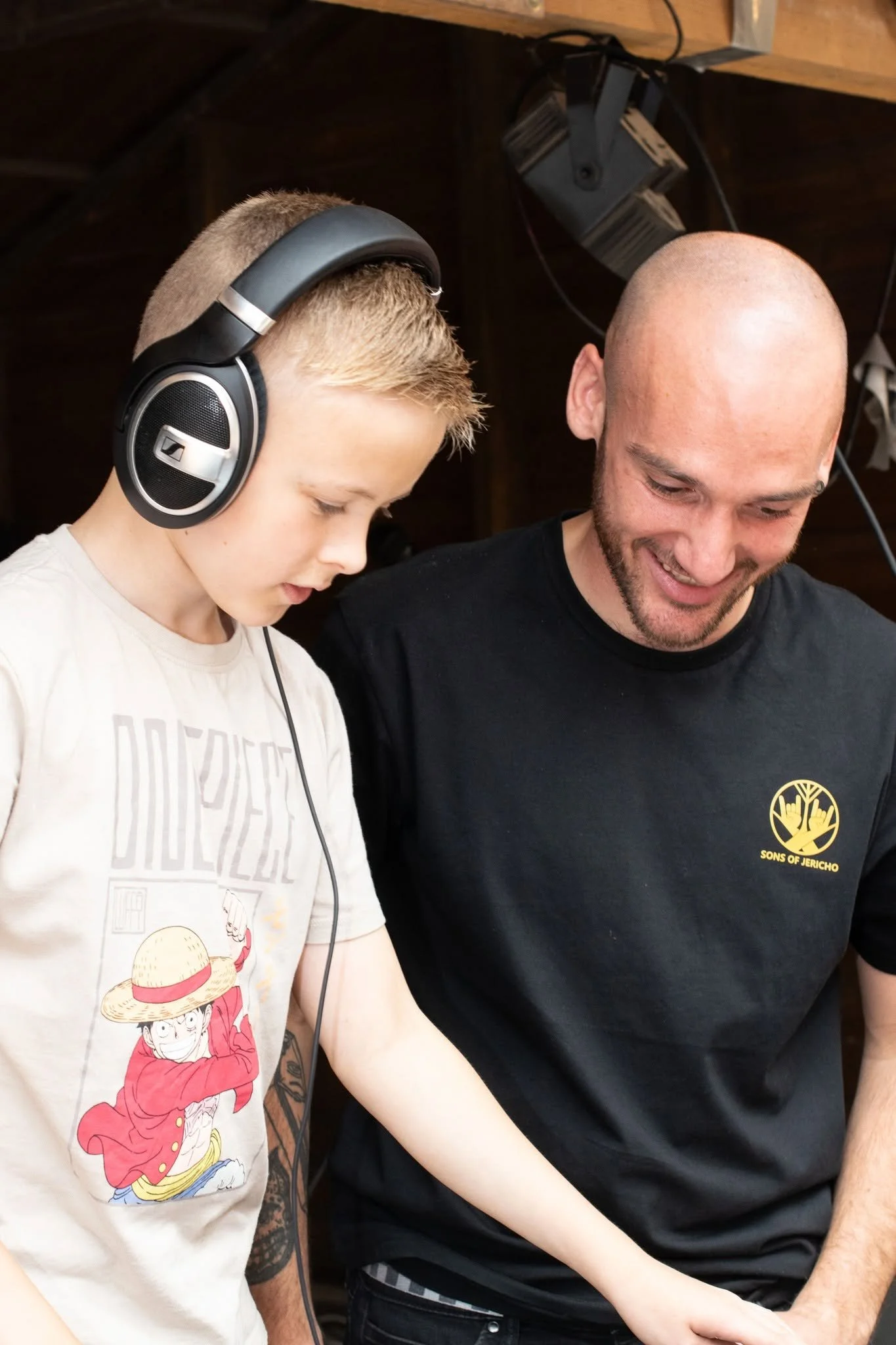 dj 2.jpg