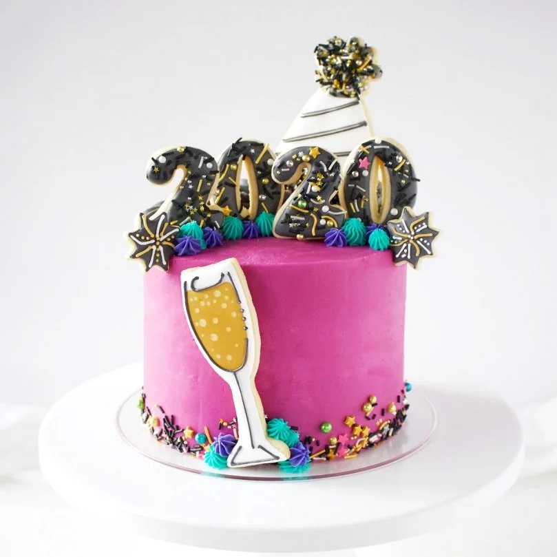 ⌛Going back in time! 🍰This is the very first collaboration between Sami and Cheryl, when Sami only made cookies and Cheryl only made cakes. 😮 Both of us were about a year into our baking hobby.  Who knew this hobby would grow into a business partne