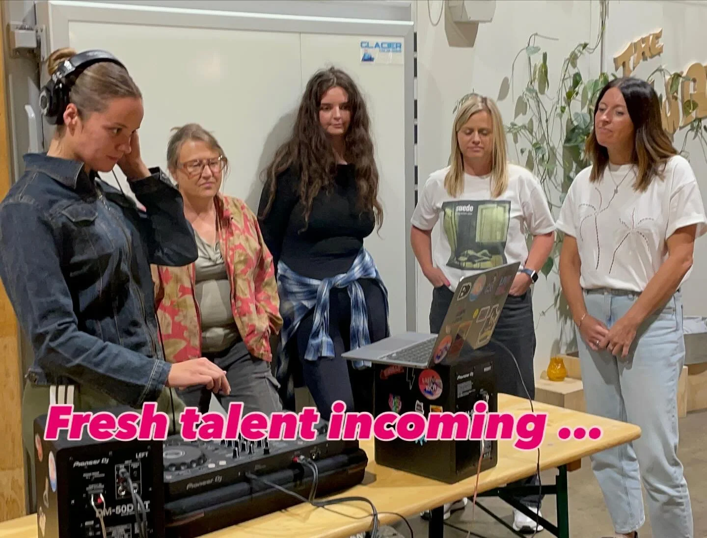 We had such a blast @deyabrewerytaproom for our DJ taster workshop kindly hosted by @byrdout 💖 some REAL potential in the book can&rsquo;t wait to see where these new DJs take us! 🌺There&rsquo;s still room on our last Cheltenham taster til the spri