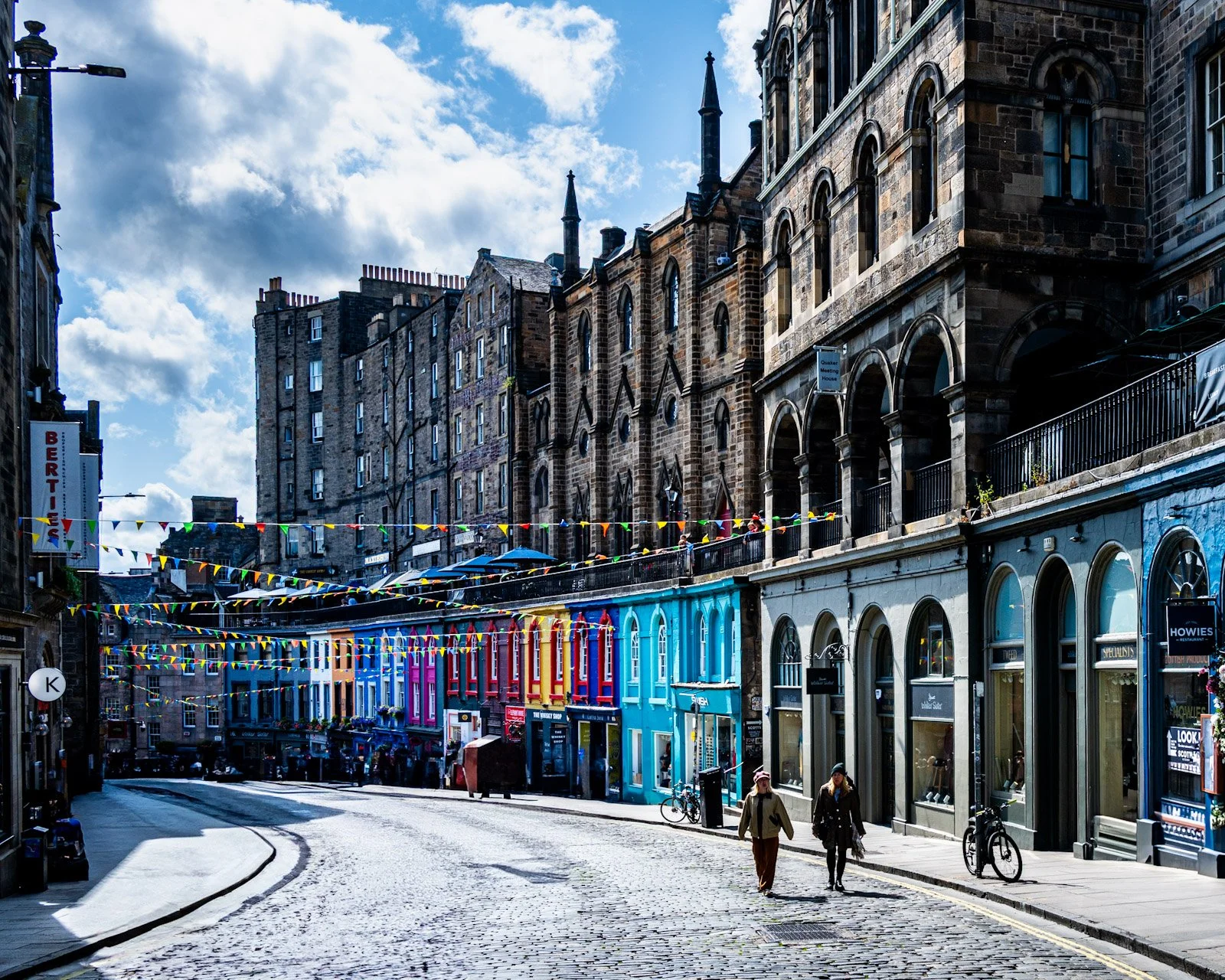 Victoria Street in Edinburgh by Tim Tate.jpg