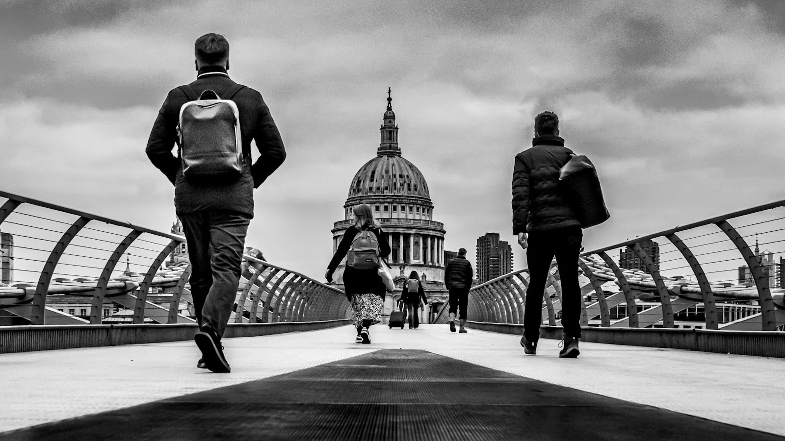 St Pauls Cathedral commuters in London by Tim Tate.jpg
