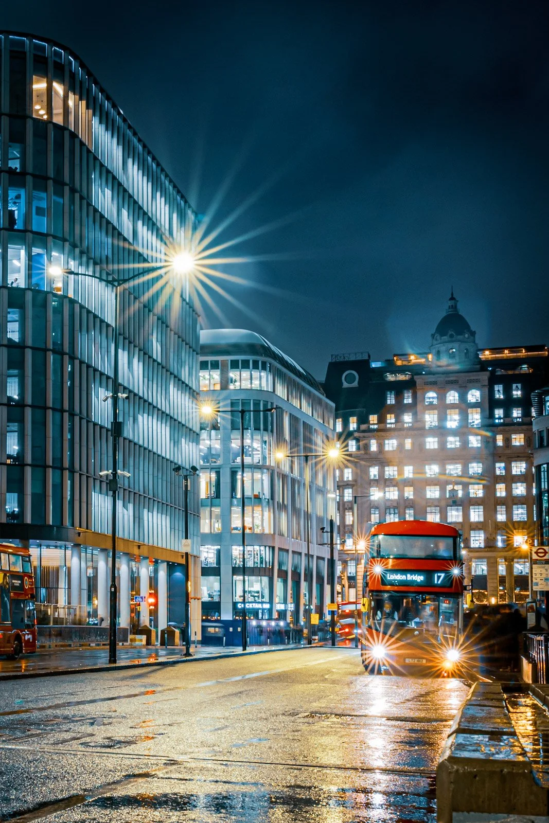 Wet London Night by Tim Tate.jpg