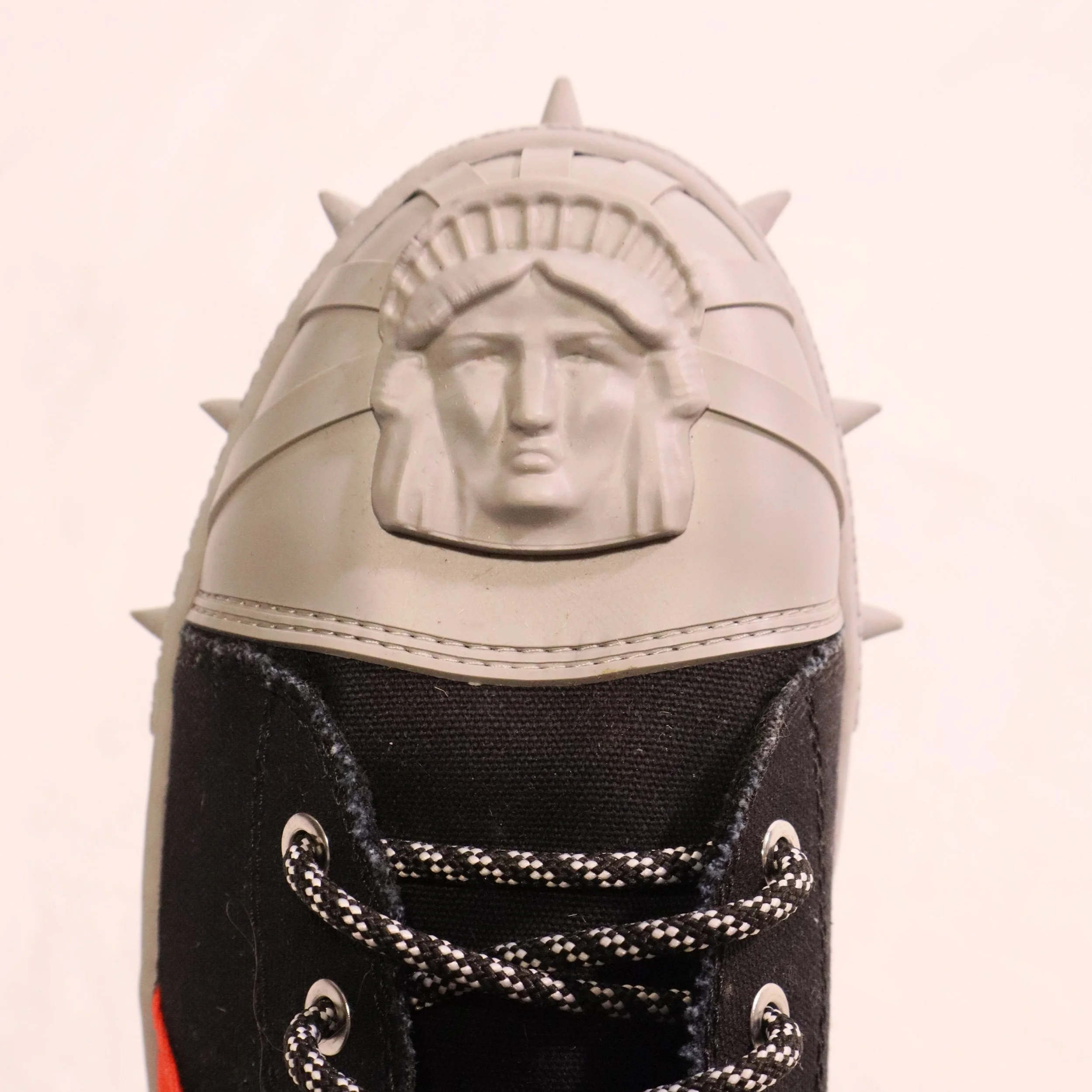 Fuggit Statue of Liberty Black and Red High Tops close-up.jpg