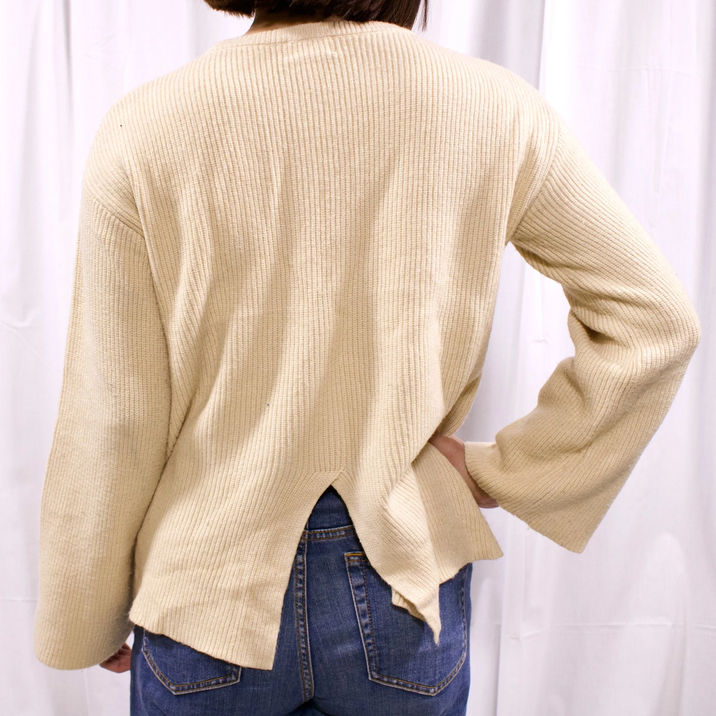 The Drop Crew Neck Back Slit Ribbed Pullover Sweater2.jpeg