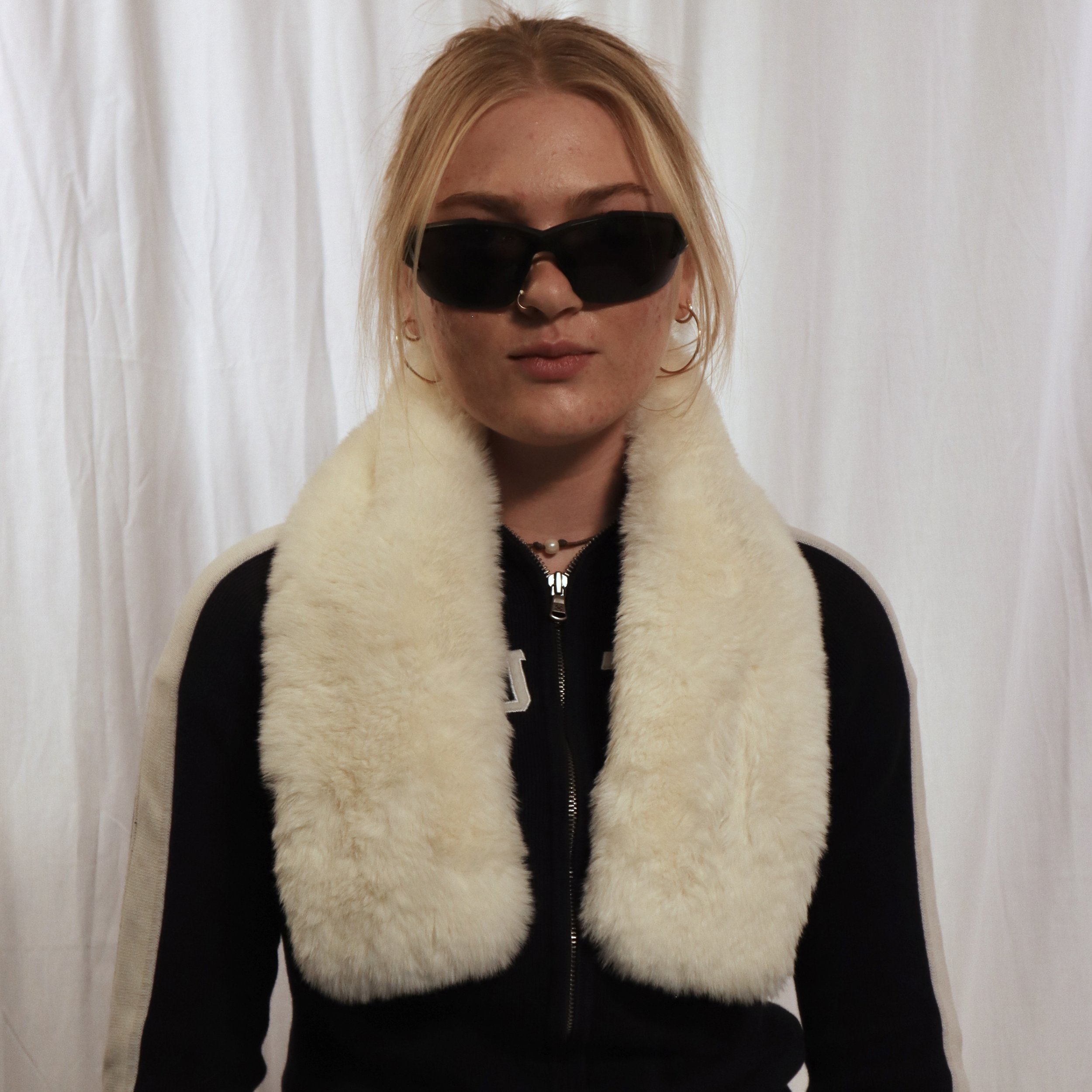 short fur scarf.jpeg