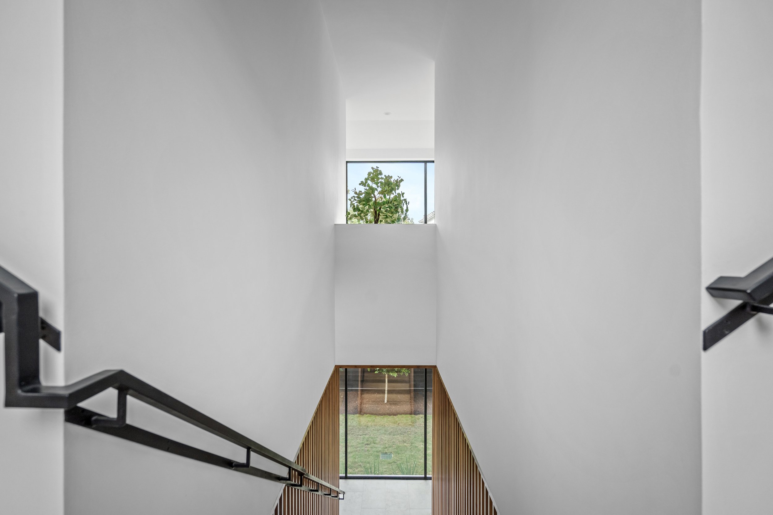 2215 Albans-46.jpg