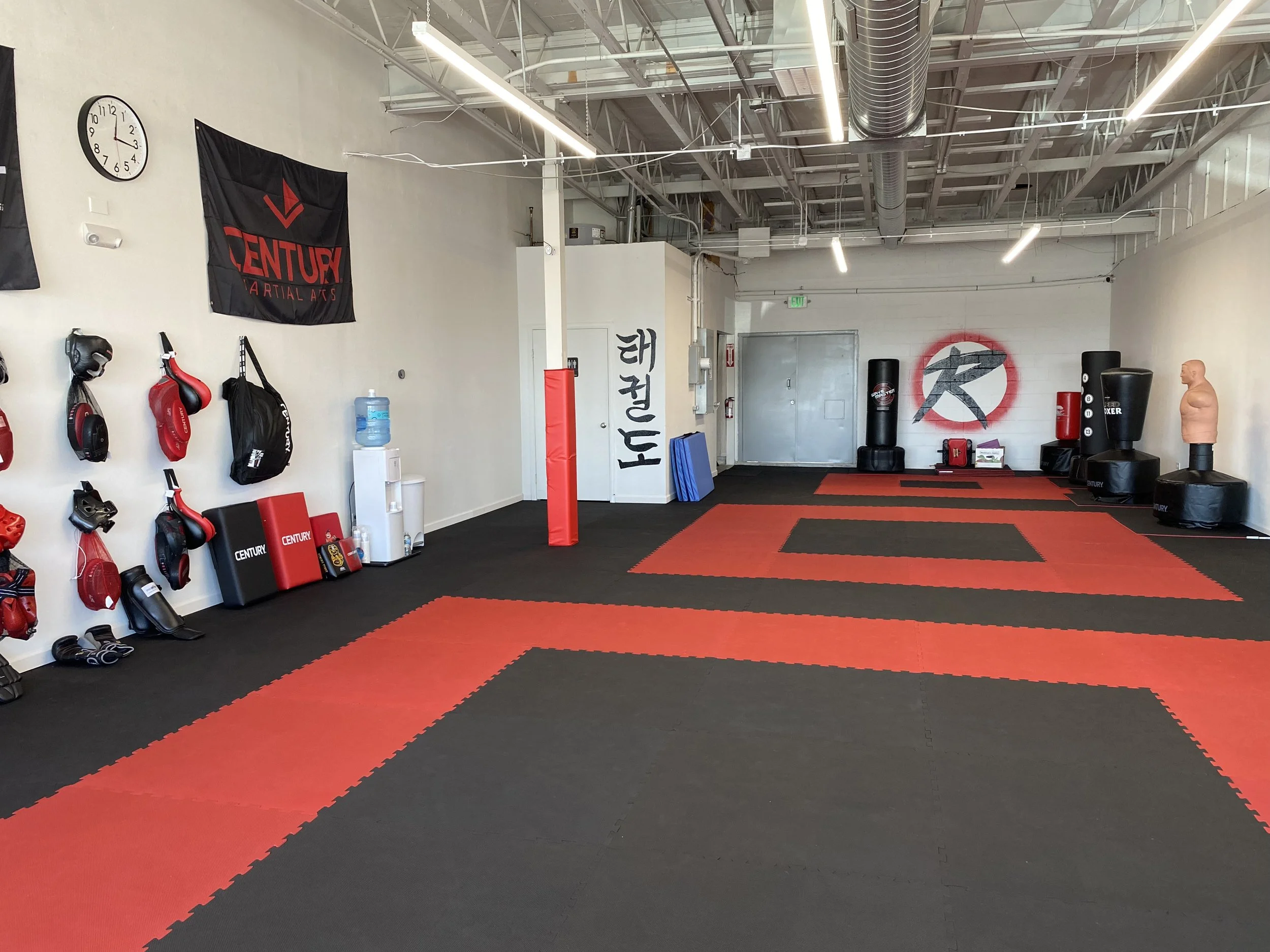 Radiant_Studio_1 copy.jpg